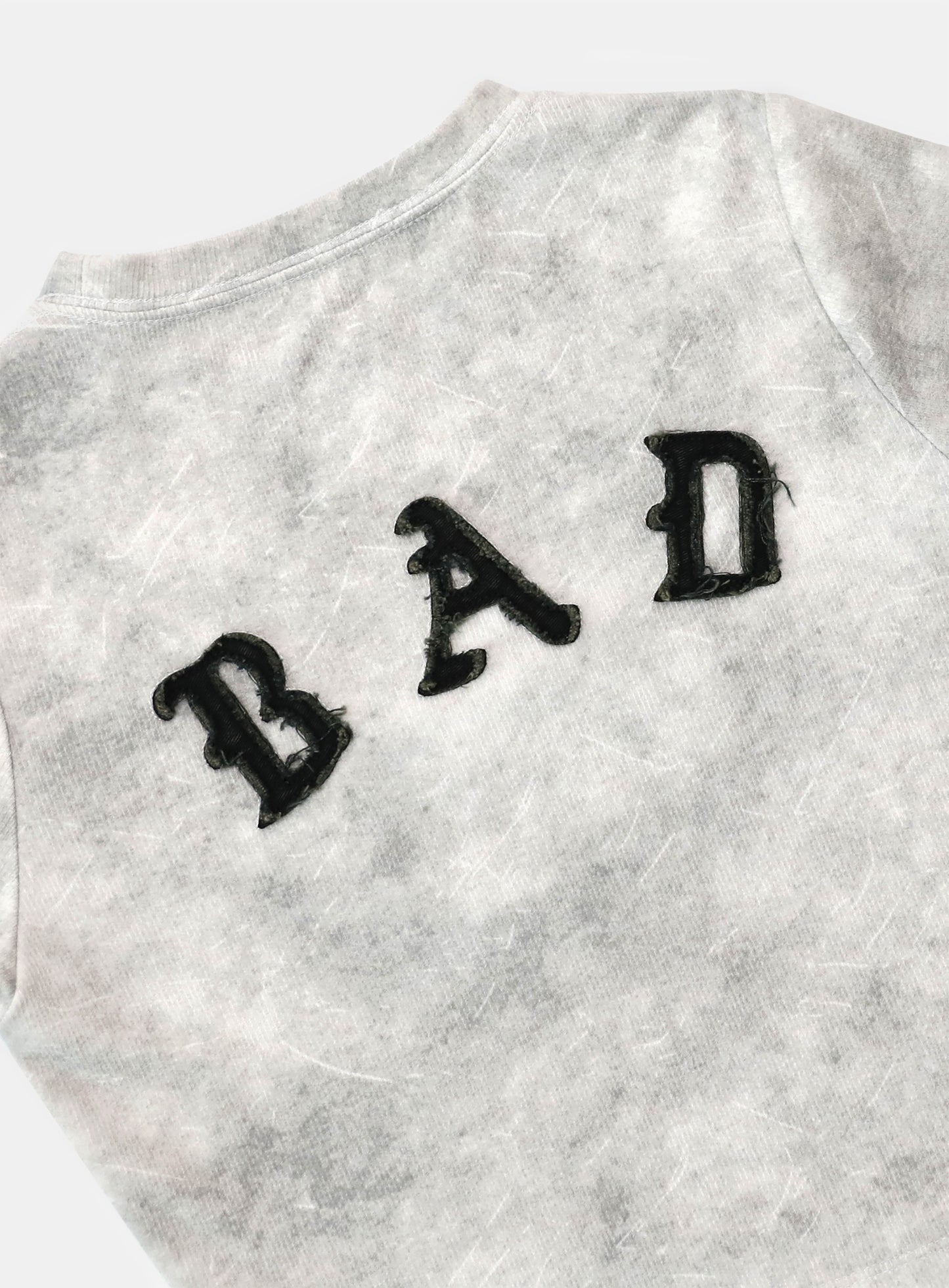 Lion Patch Short Sleeve Slim Fit - Washed White