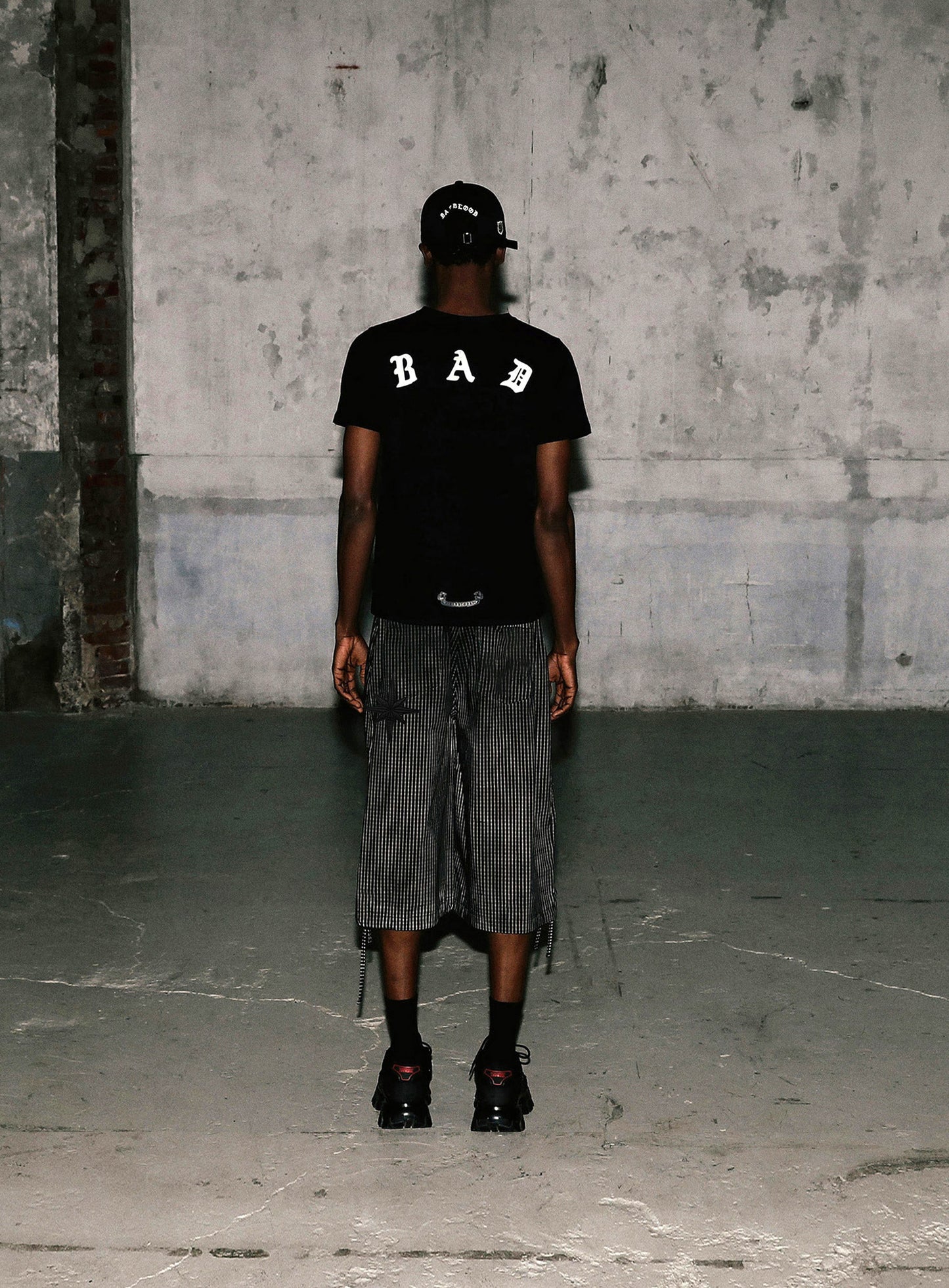 Cosmo Graphic Bermuda Pants - Black Check