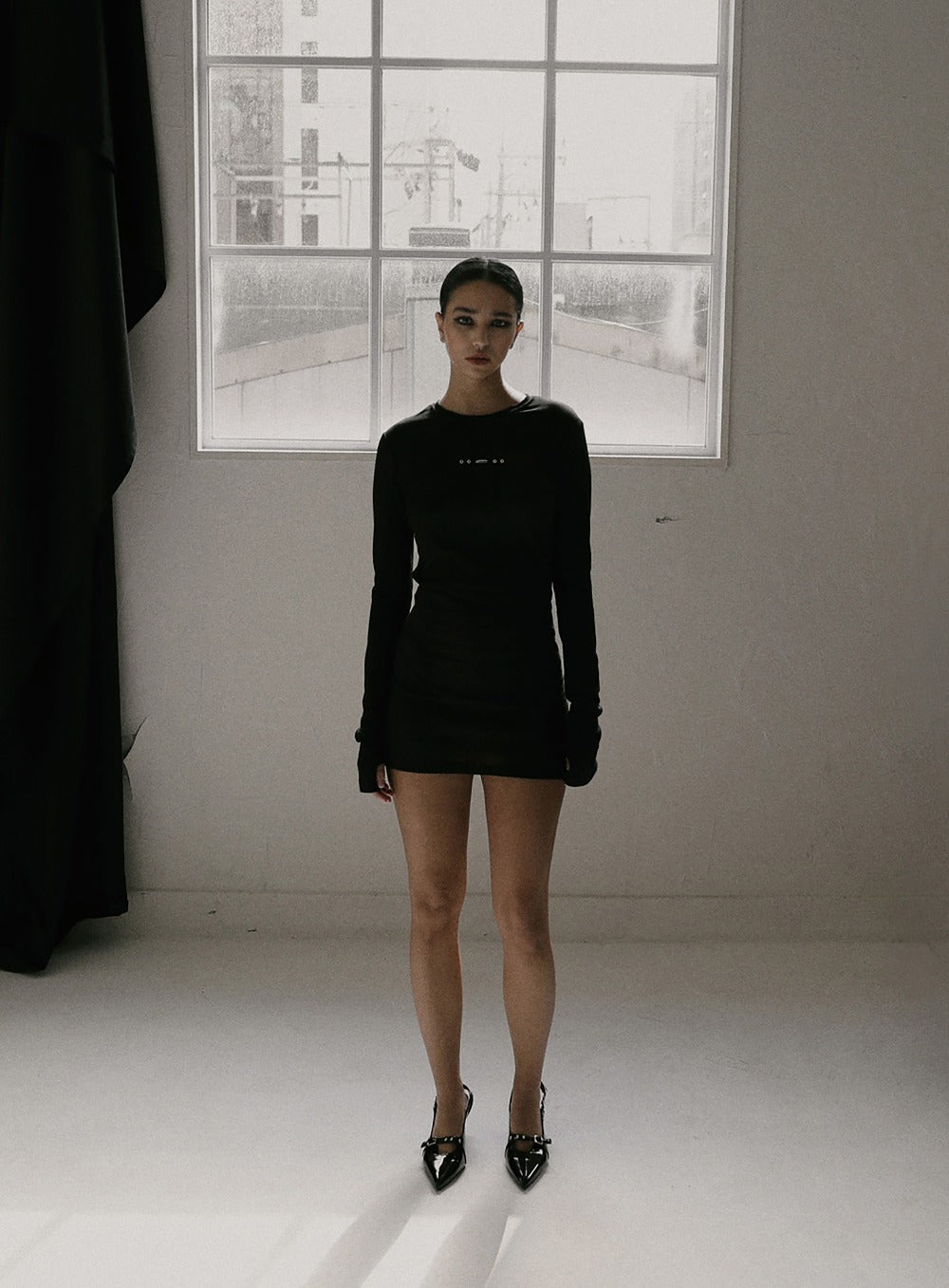 Nikki Mini Dress Long Sleeves - Black