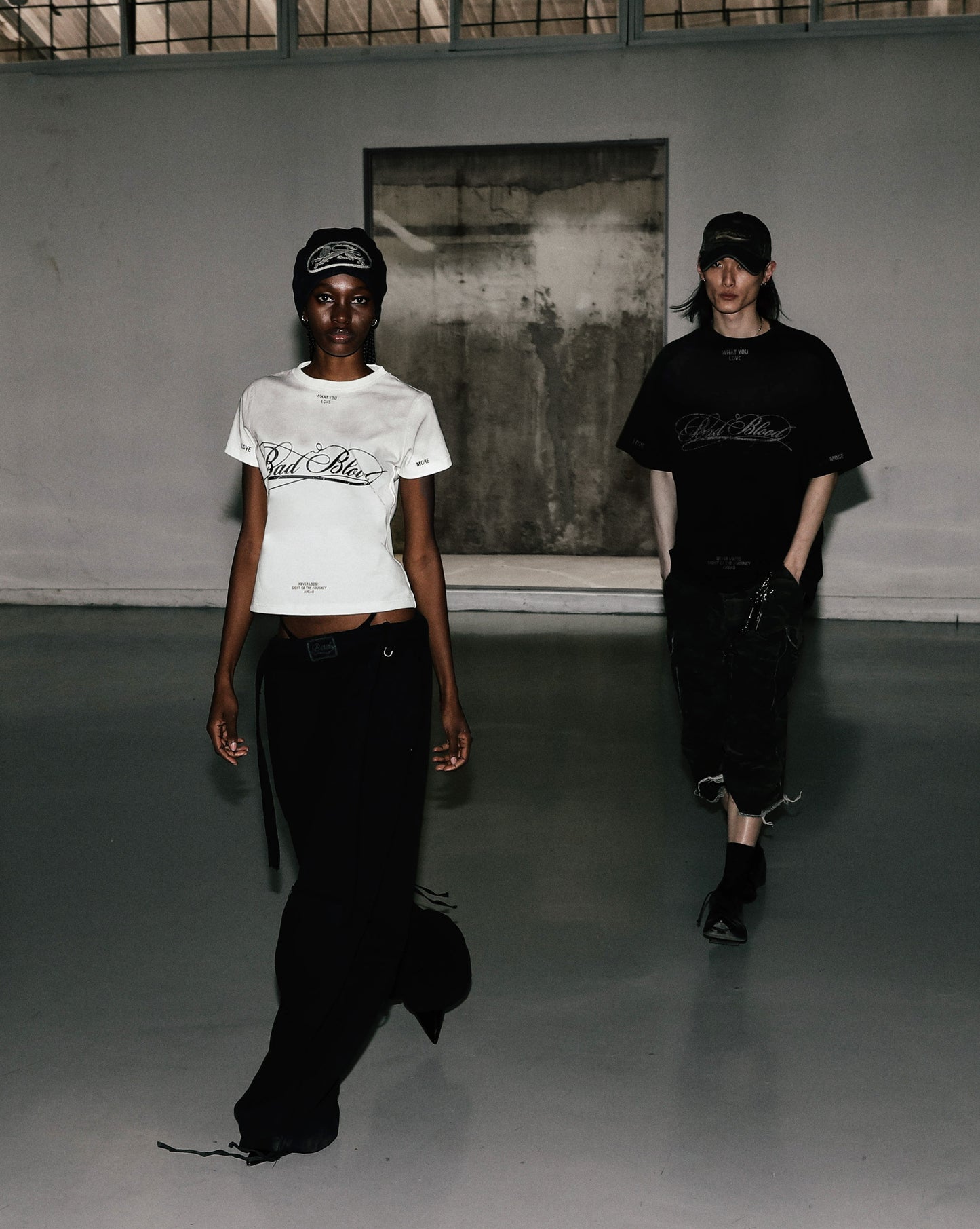 Dark Classic Dusty T-Shirt - Black