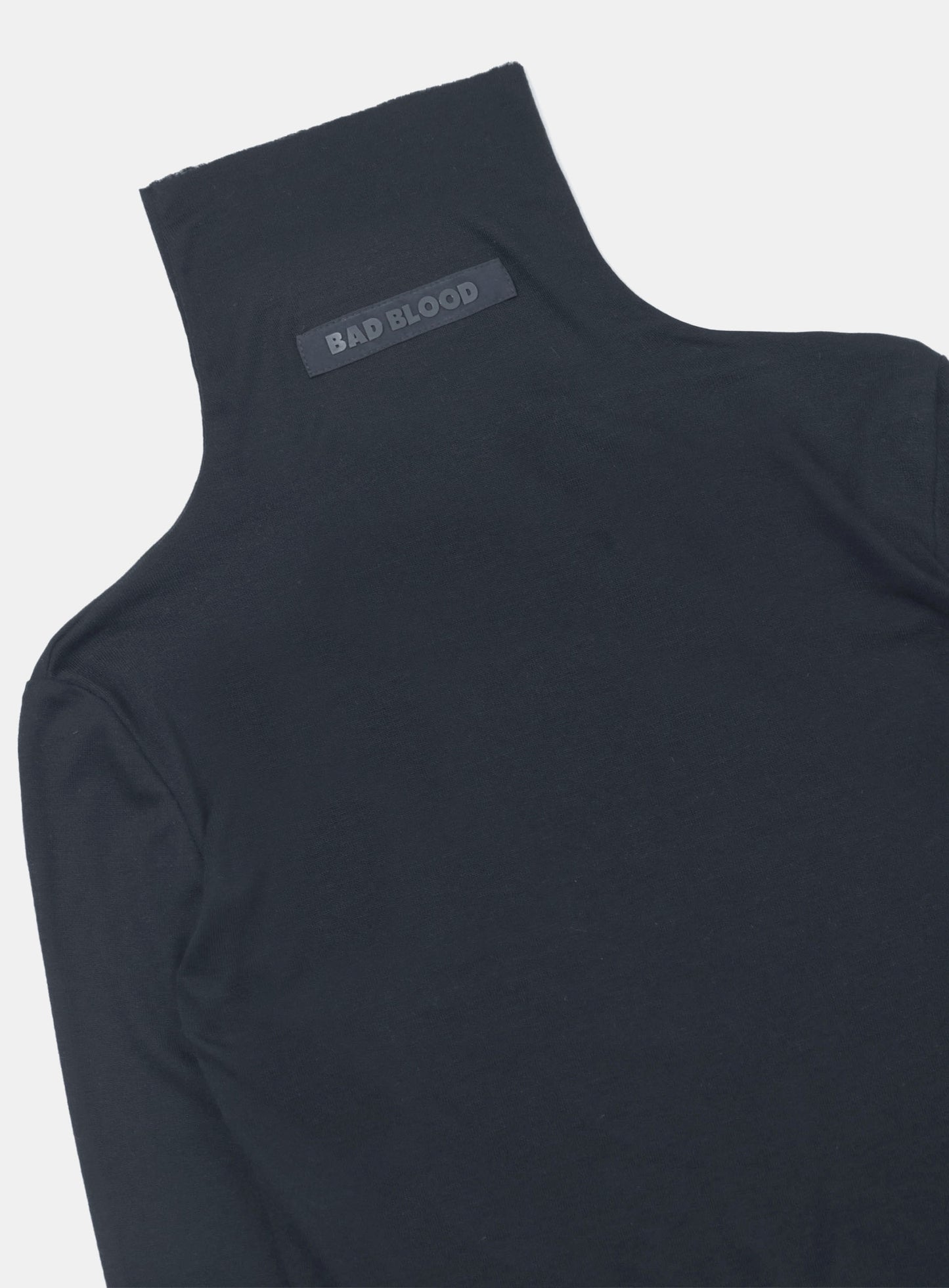 Beyond Soft Light Rollneck Long Sleeve - Charcoal