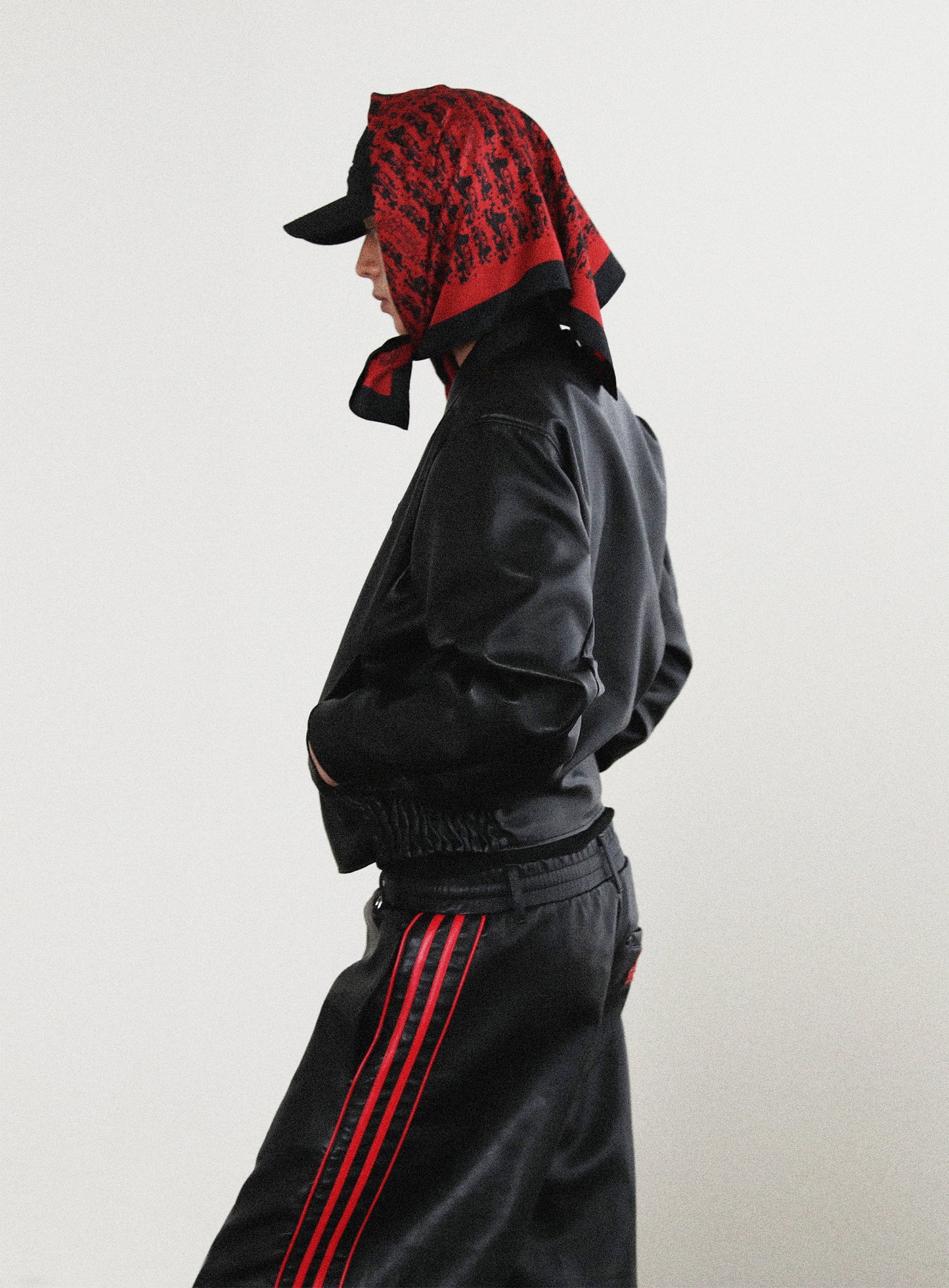 Mystic Capsule Scarf - Black