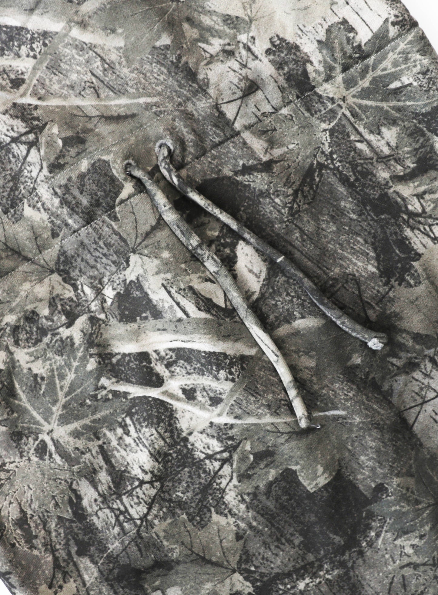 Lion Patch 2-Way Curved Jogger - Light Real Tree