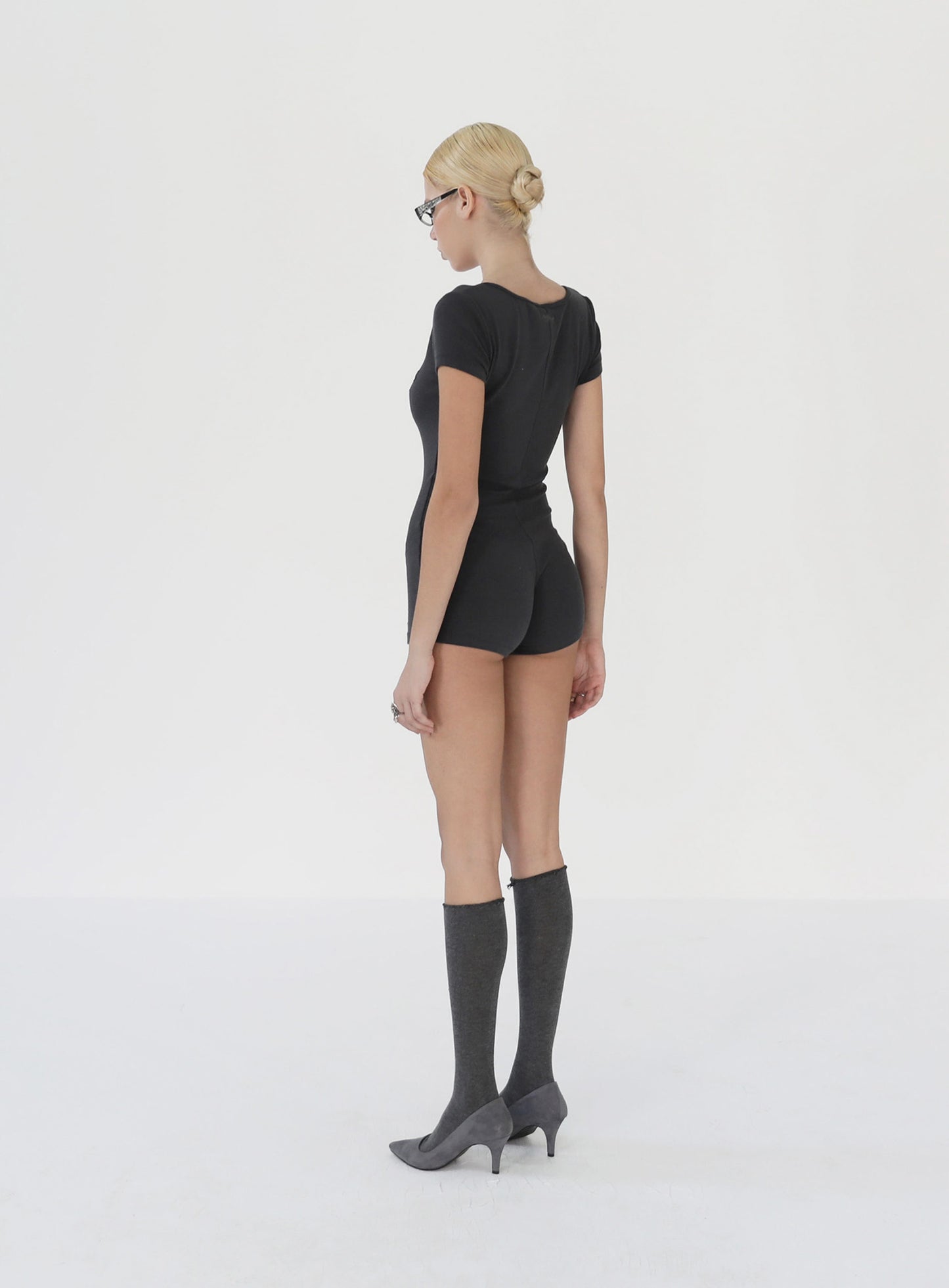 Beyond Soft Romper Short Sleeve - Charcoal
