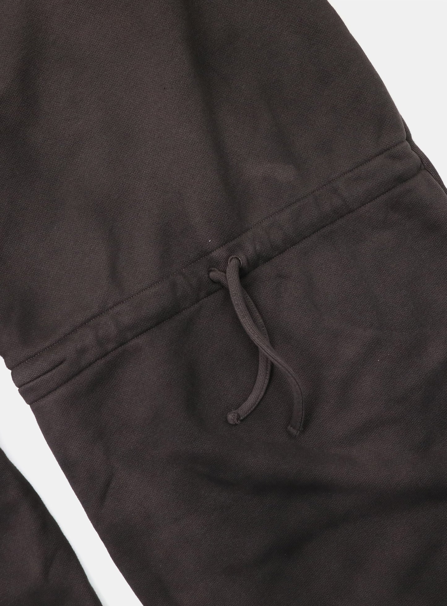 Lion Patch 2-Way Curved Jogger - Charcoal