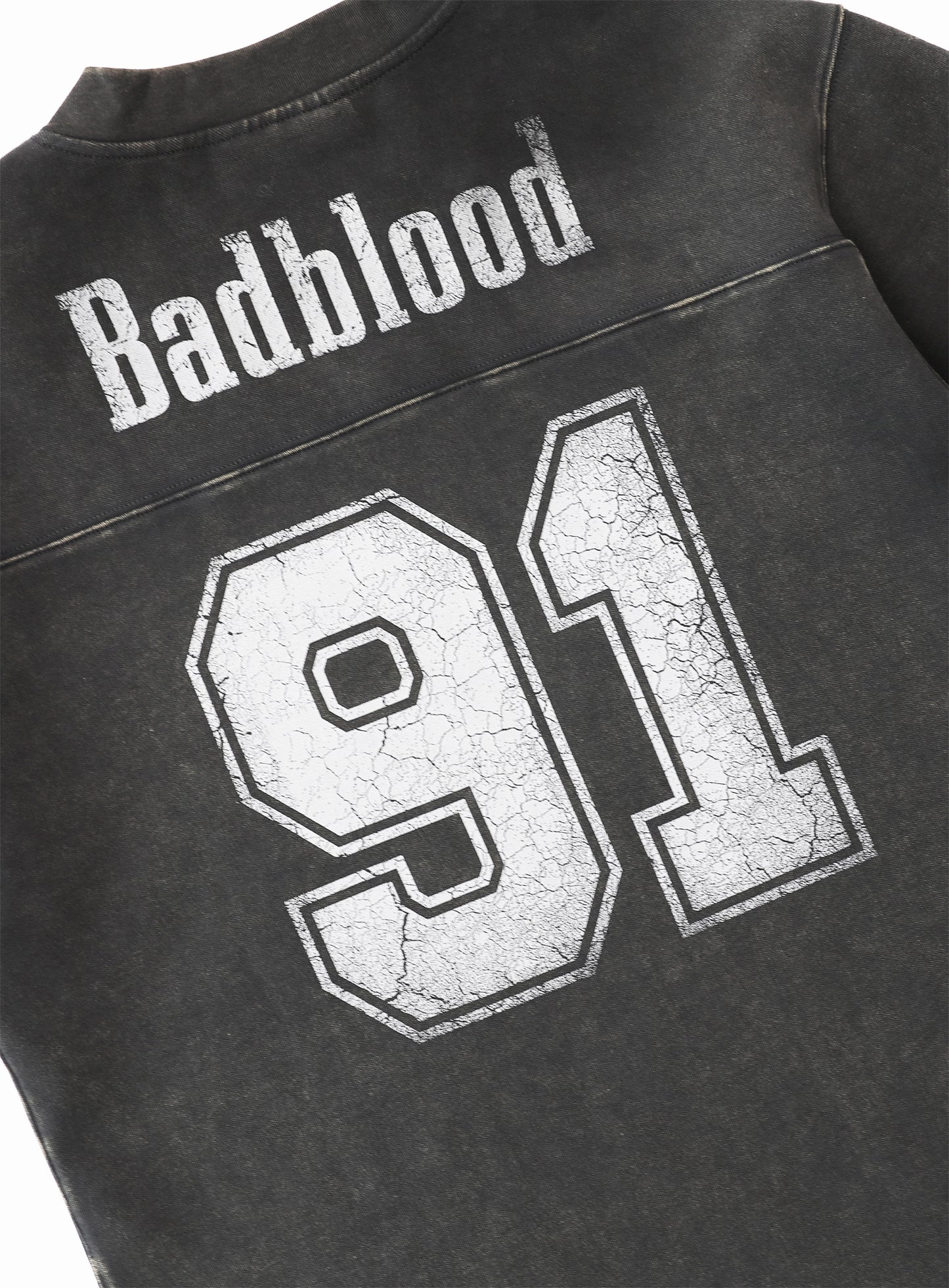 91 Crack Print V-Neck T-Shirt - Black