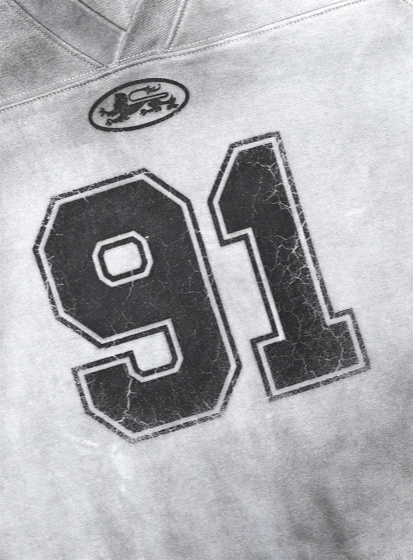 91 Crack Print V-Neck T-Shirt - White