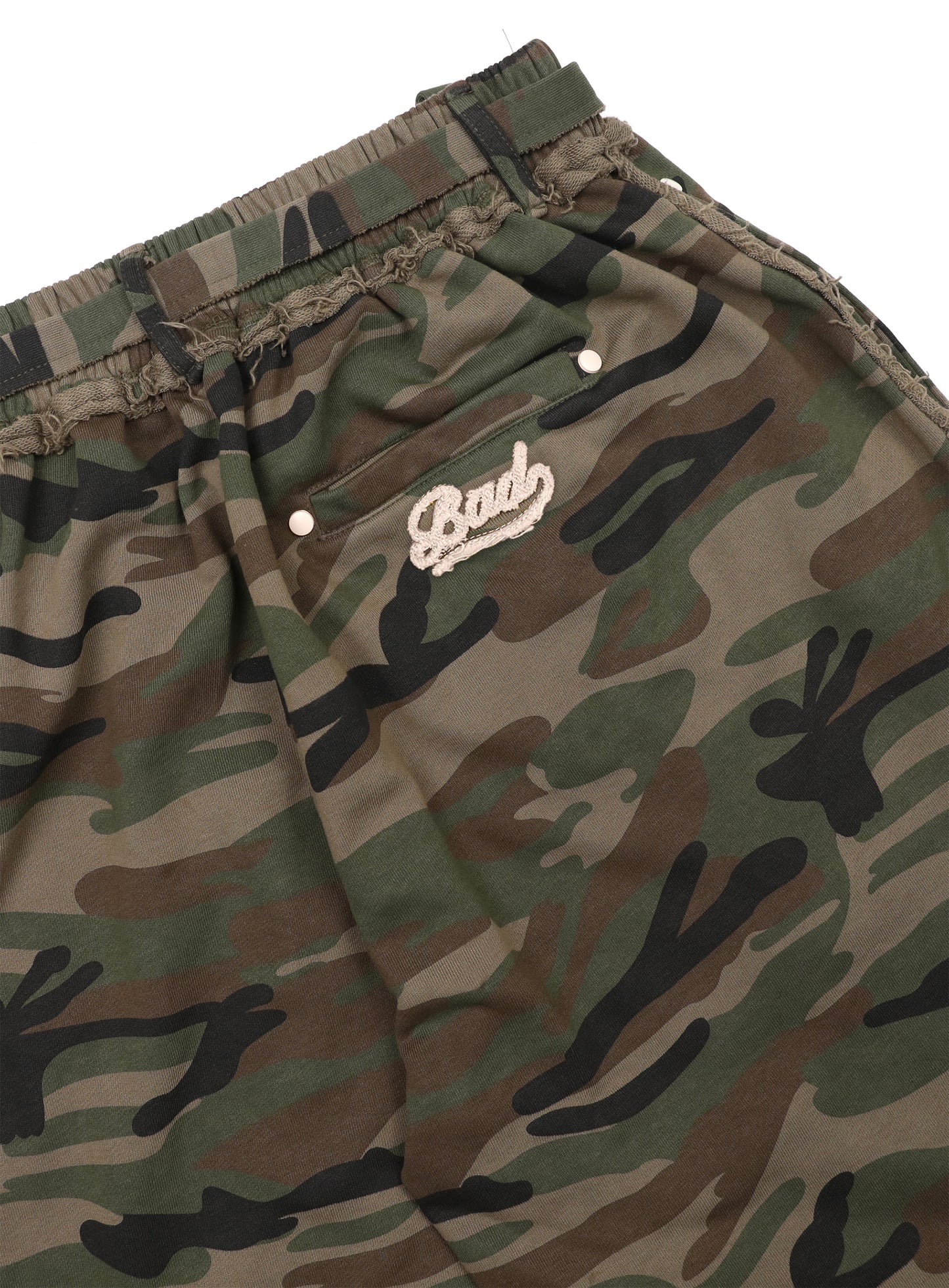 Raw Edge Bermuda Pants - Camo