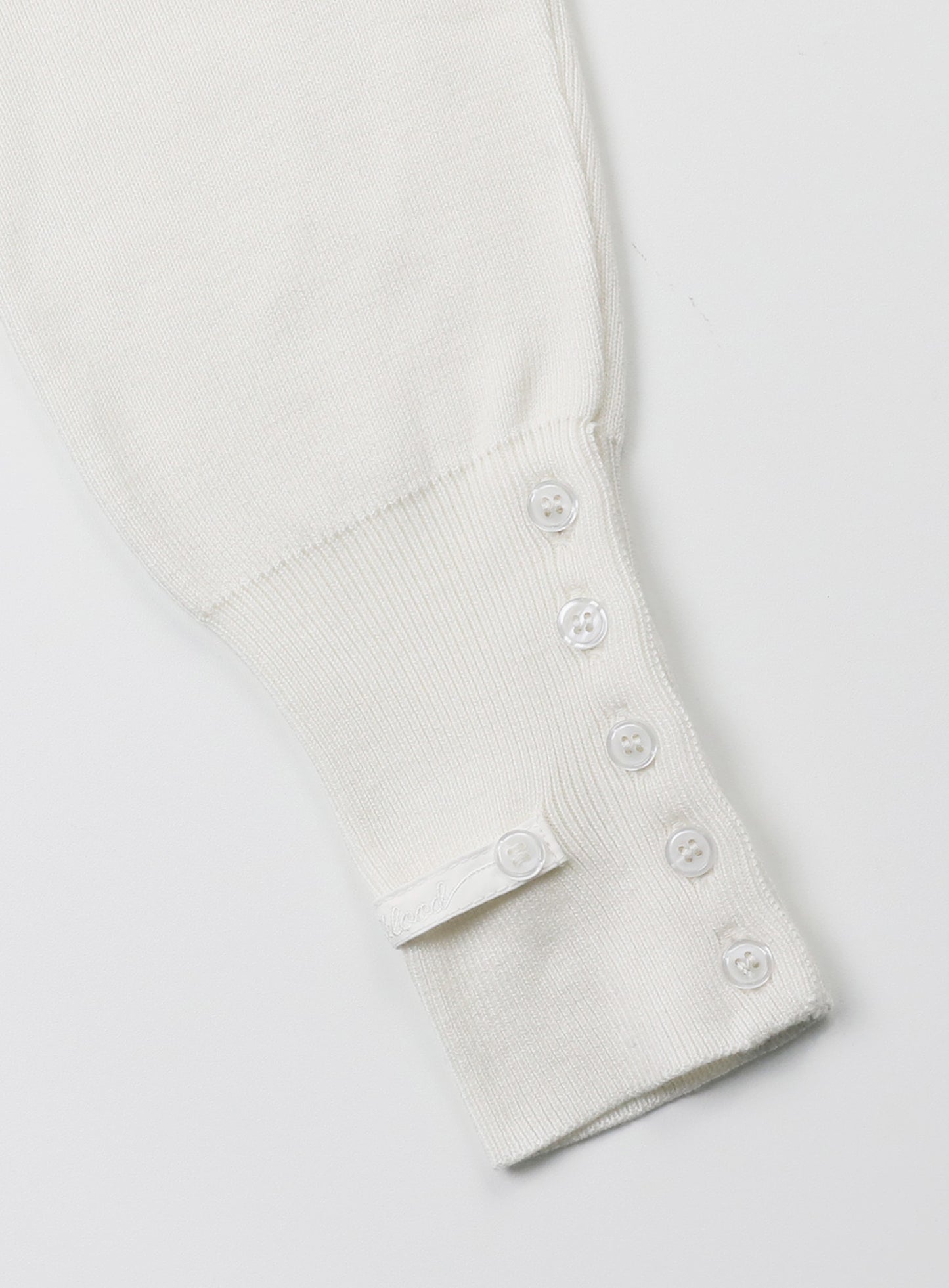 The Pure Round Cardigan - White