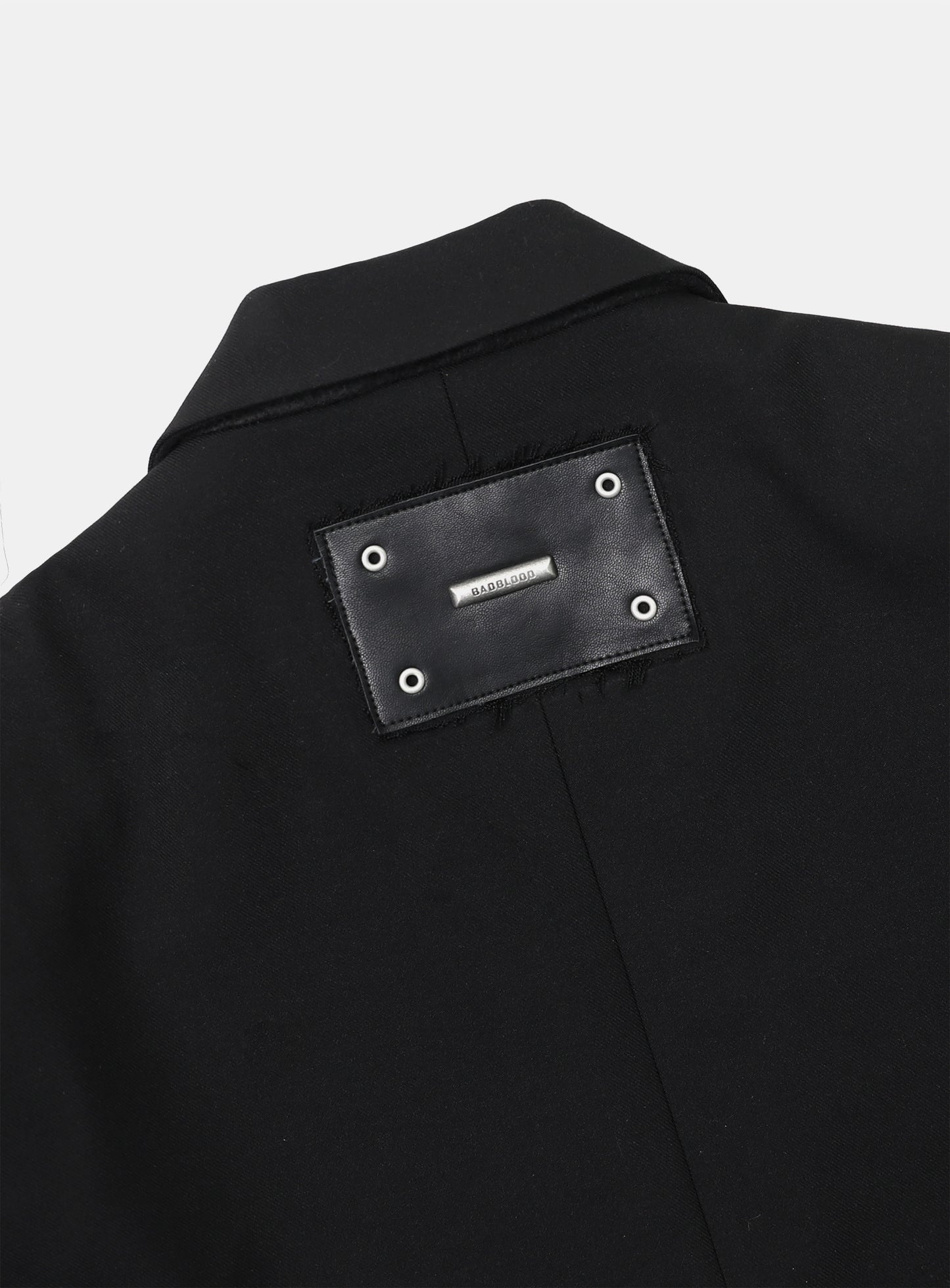 Low Edge Crop Blazer - Black