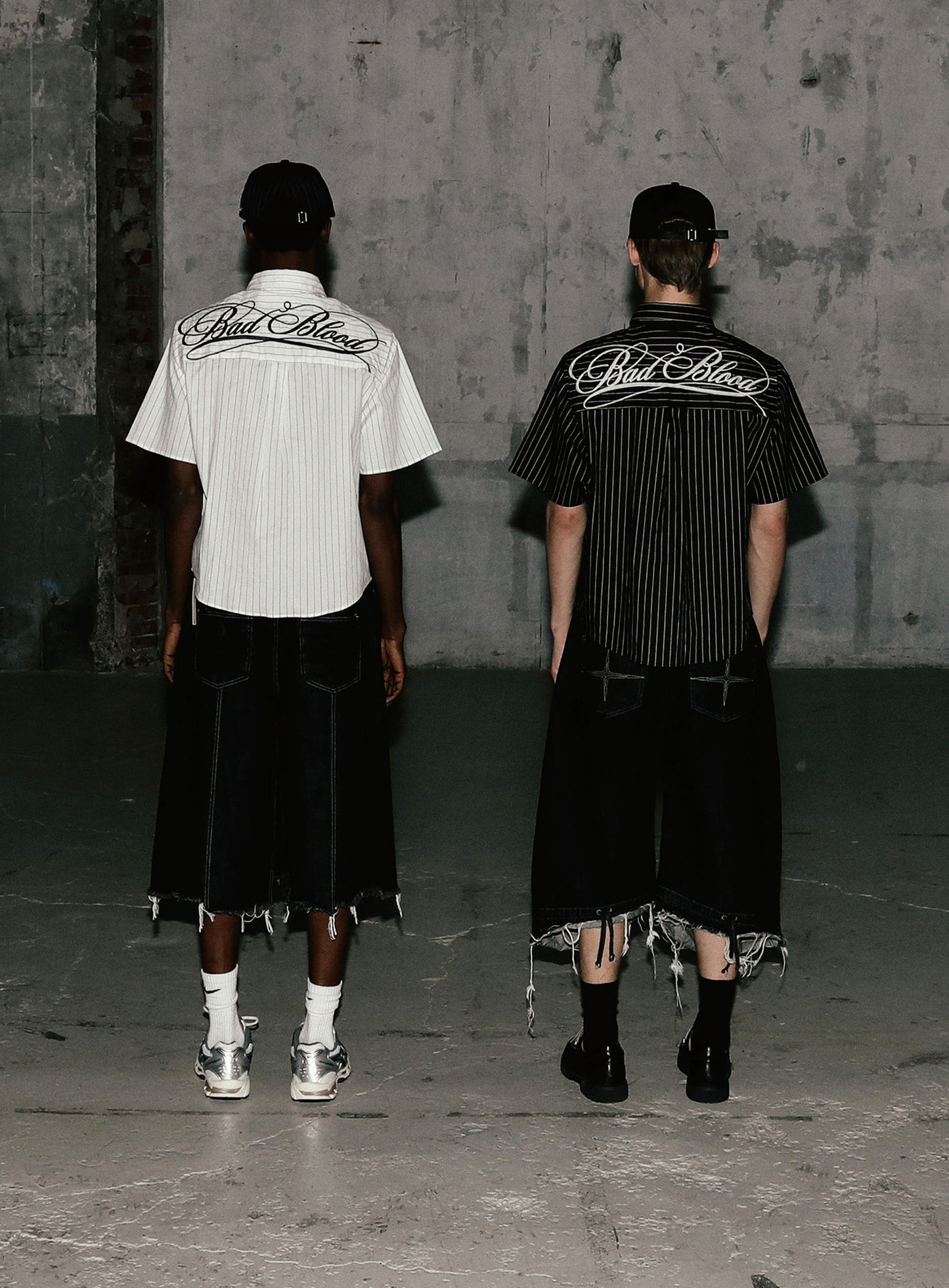 Dark Classic Short Sleeve Shirt - Black/Striped