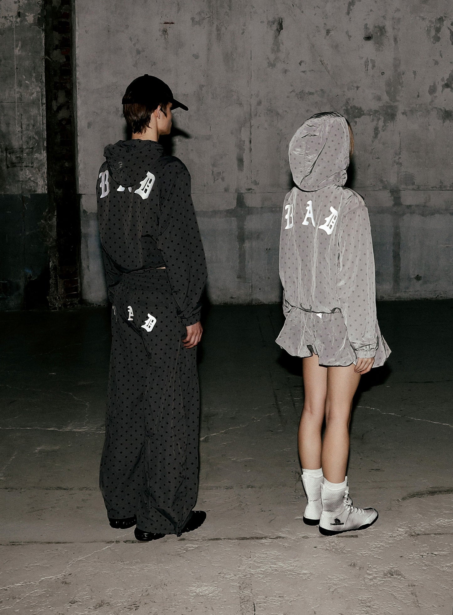 Mystic Nylon Reflective Jogger - Charcoal Dot