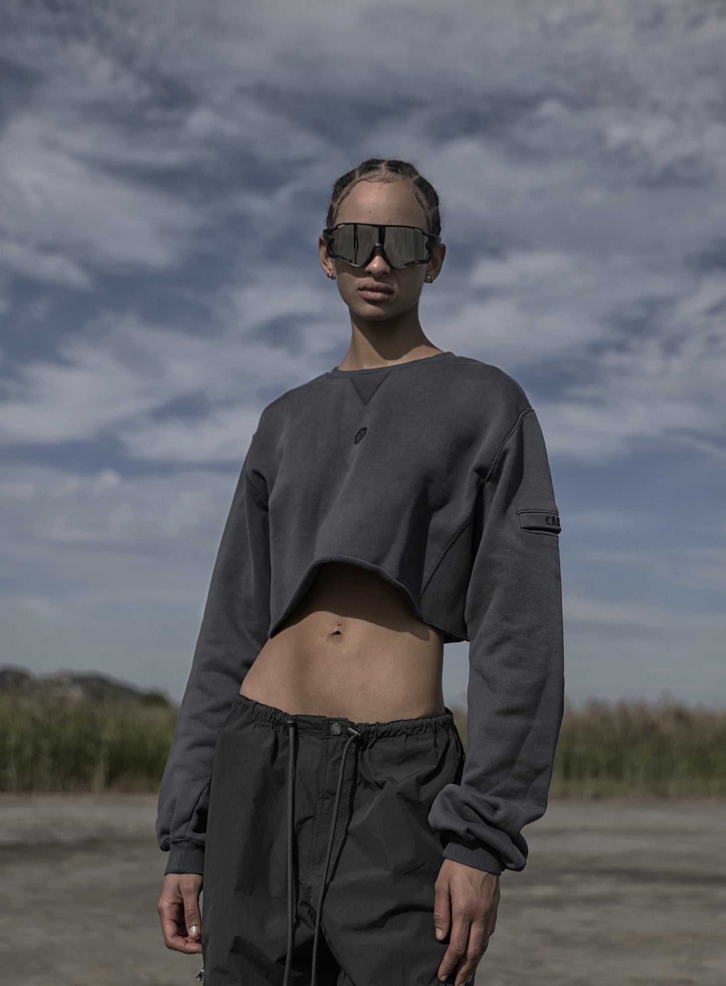 Old Effect Crop Sweatshirt - Lake