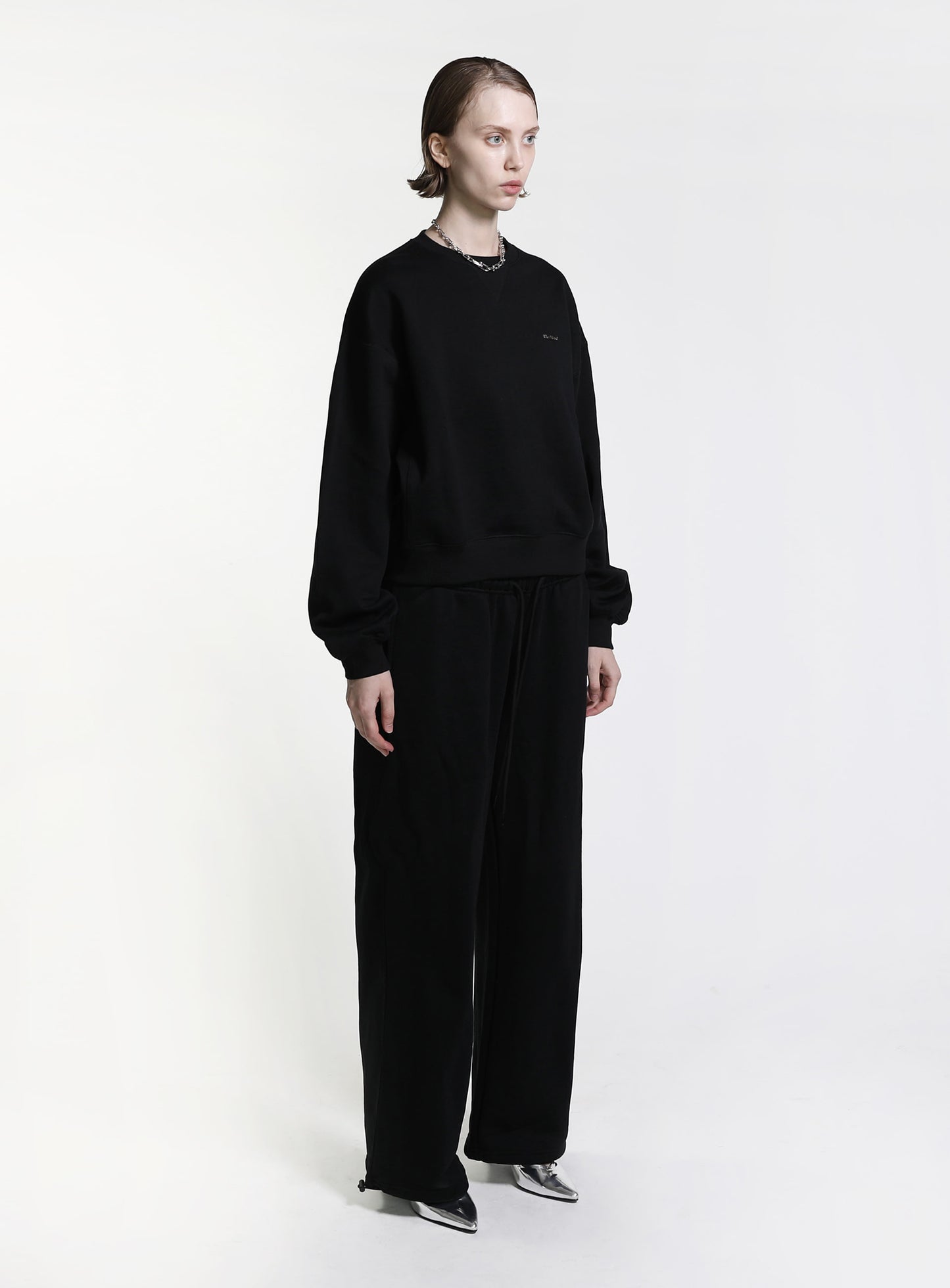 Minimal Logo Heavyweight Sweatshirt - Black