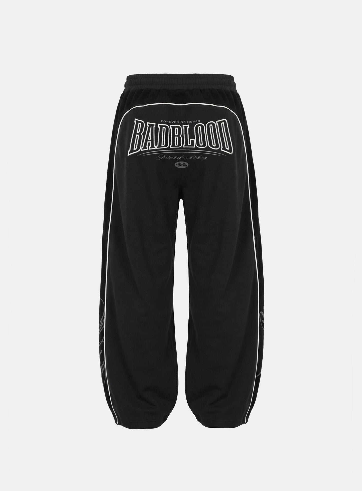 [w-pts26-102] 90s Vintage Club Curved Joggers - Black