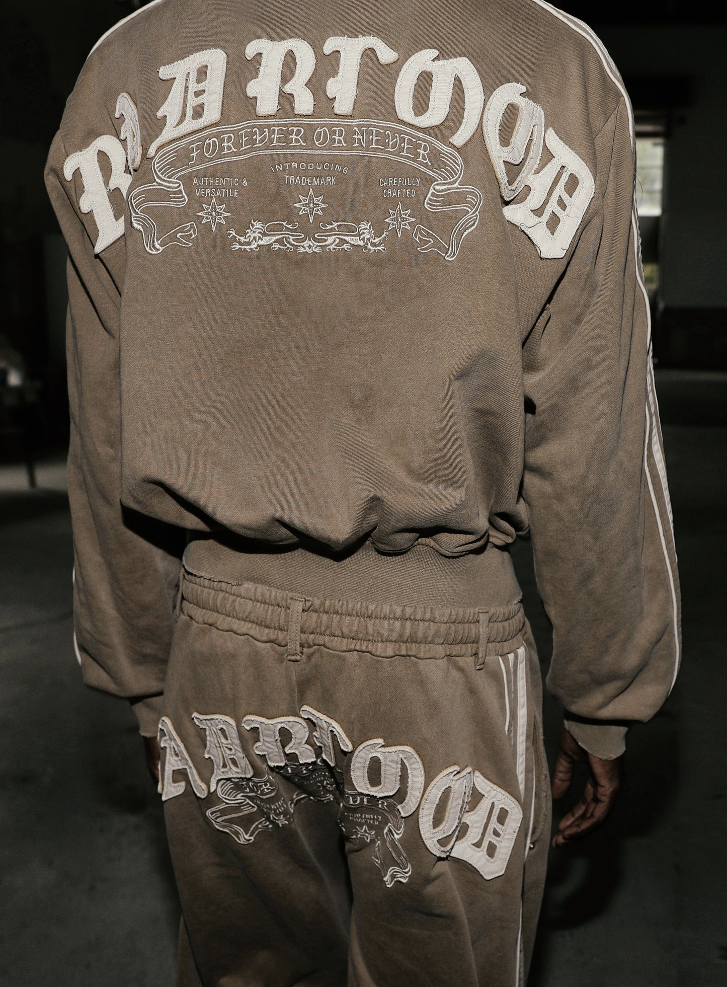 Billy Washed Jogger - Sand