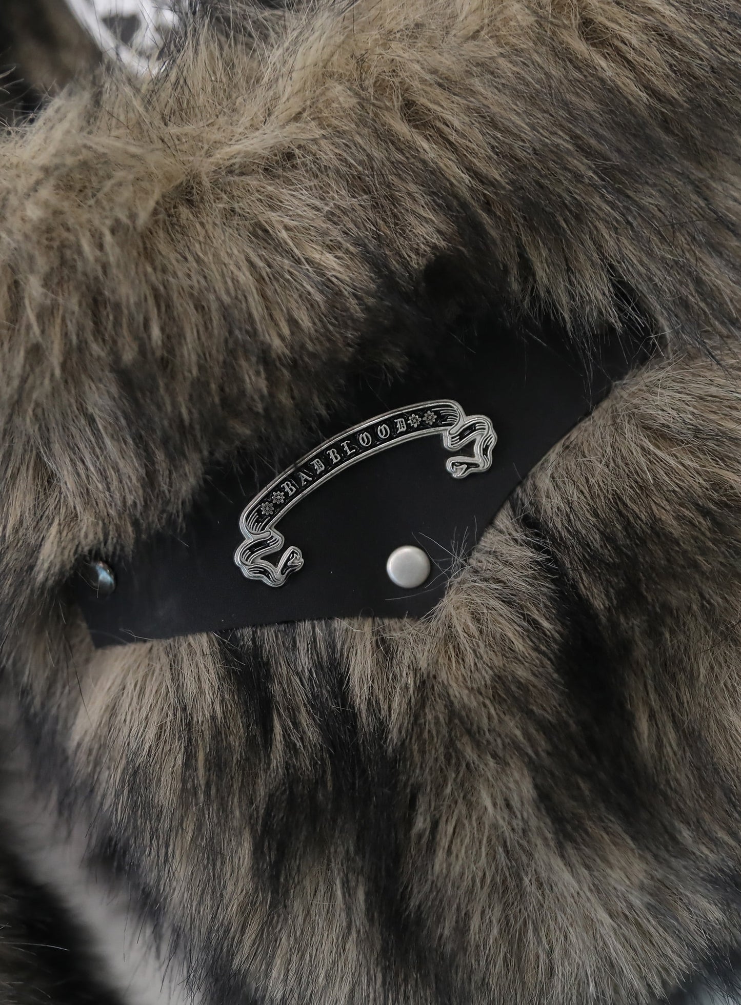 [w-sho25-004] Viper Fur Blooper - Coyote