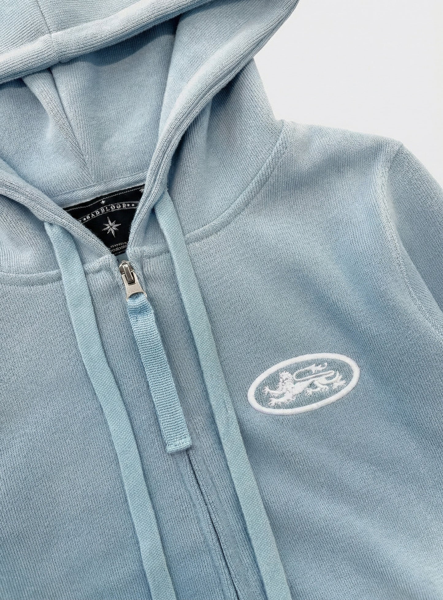 [w-hde26-020] Mystic Capsule Slim-Fit Zip-Up Hoodie - Sky Blue