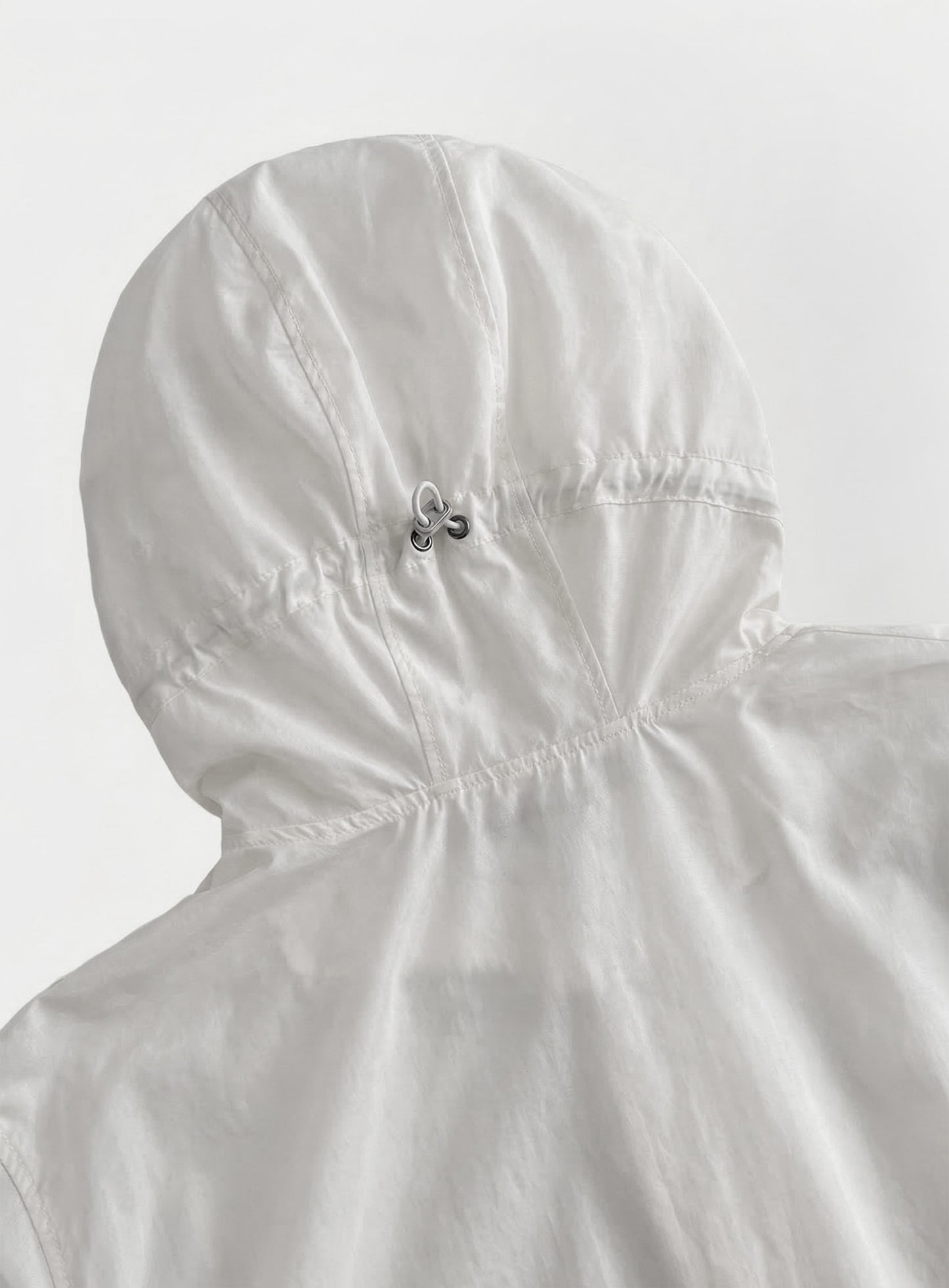 [w-jkt26-031] Viper91 Nylon Hooded Windbreaker - White