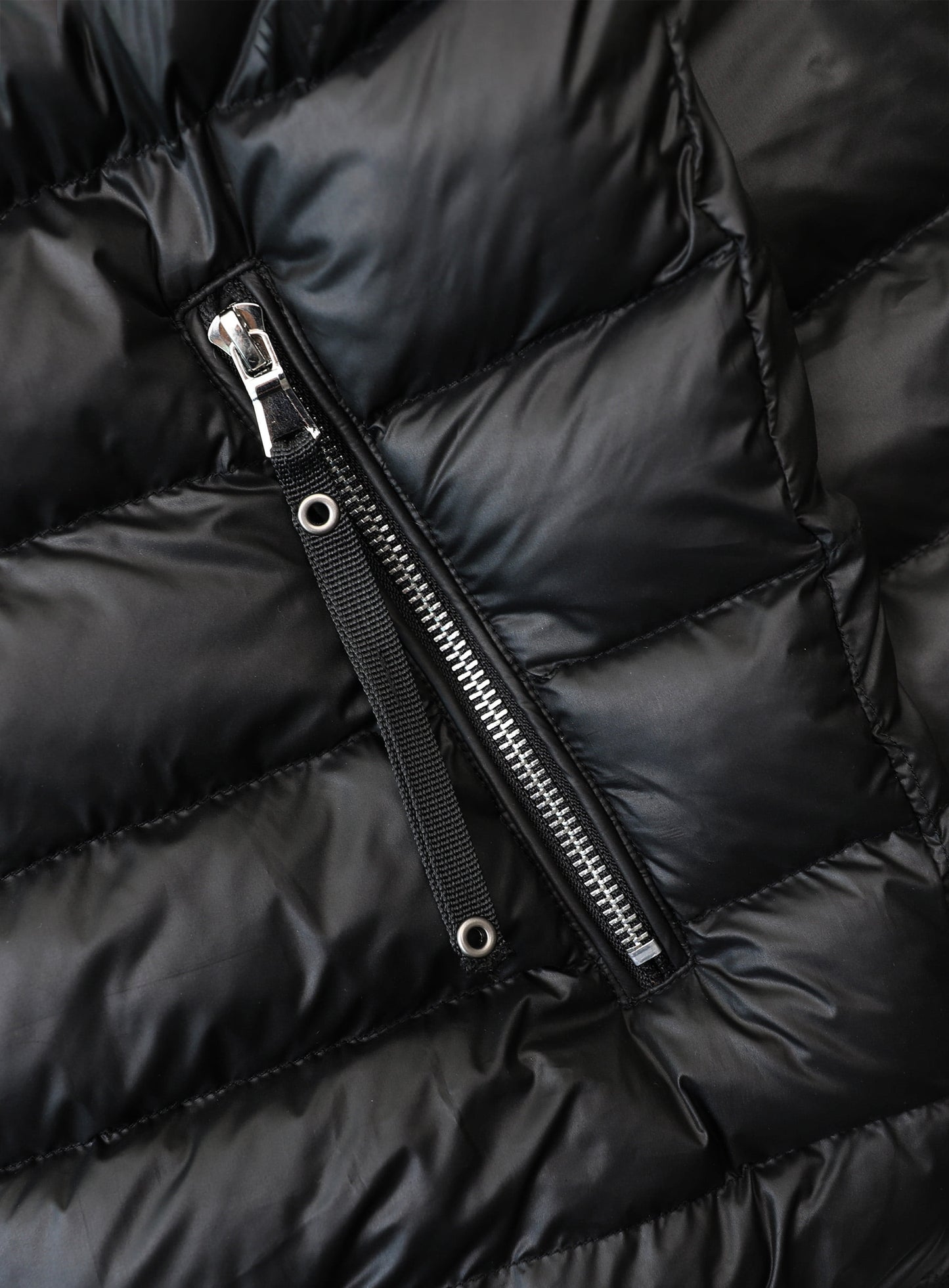 Viper 31-1 Lightweight Hooded Puffer - Black