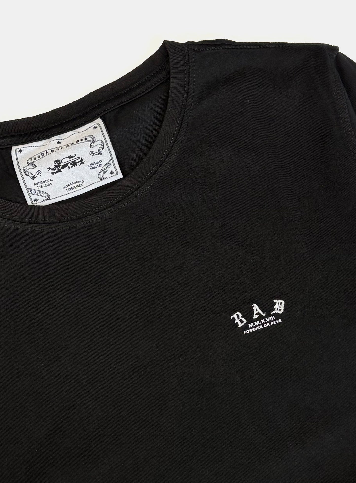 [w-tee26-020] BAD Mini Logo Fitted Long Sleeve T-Shirt - Black