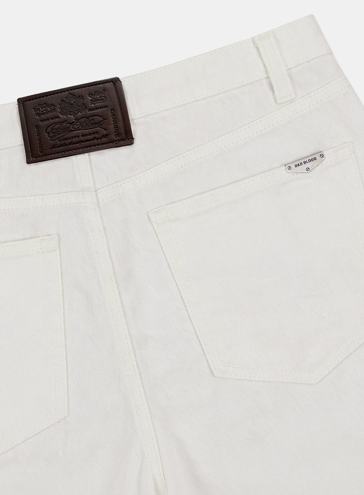 [w-pts26-041] 701 Semi Curved Fit Pants - White