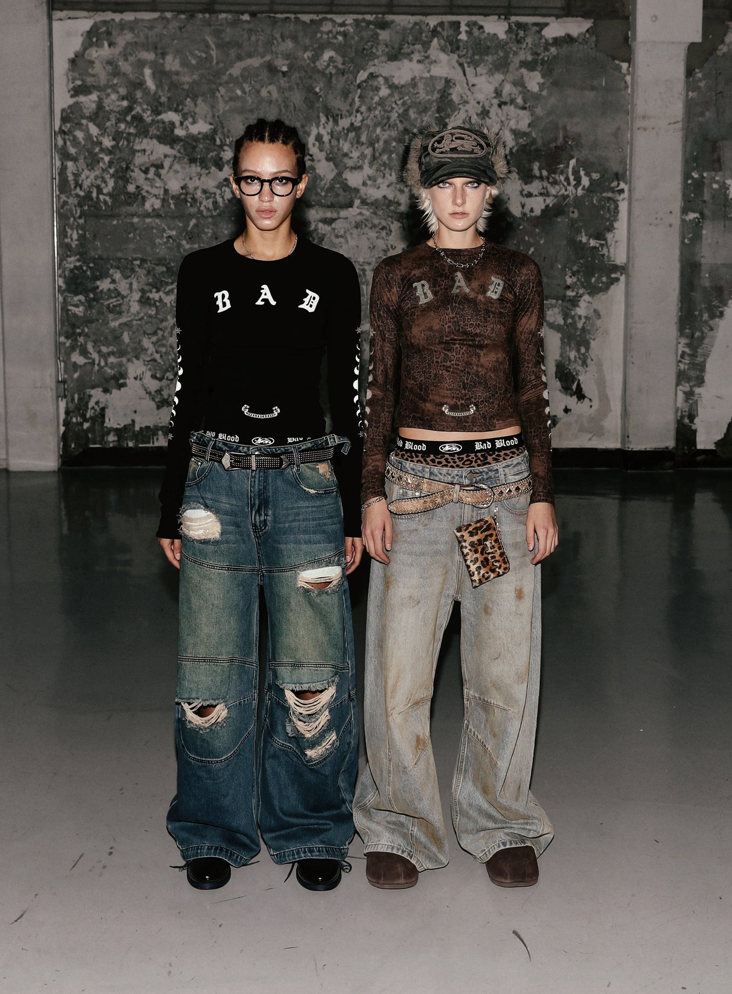 Mystic Rhinestone Logo Jersey Slim Long Sleeve - Black