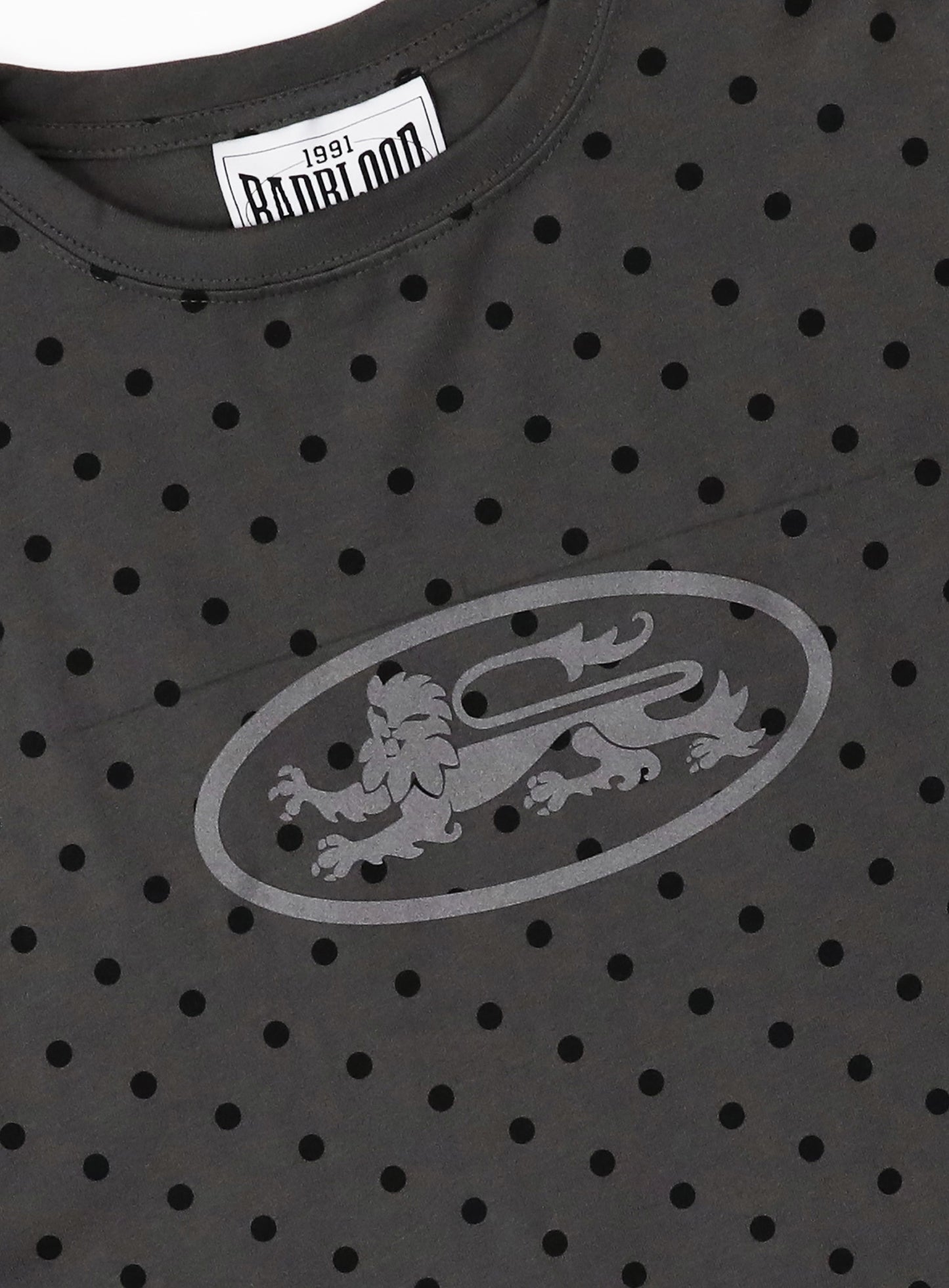 Mystic Basic T-Shirt - Charcoal Dot