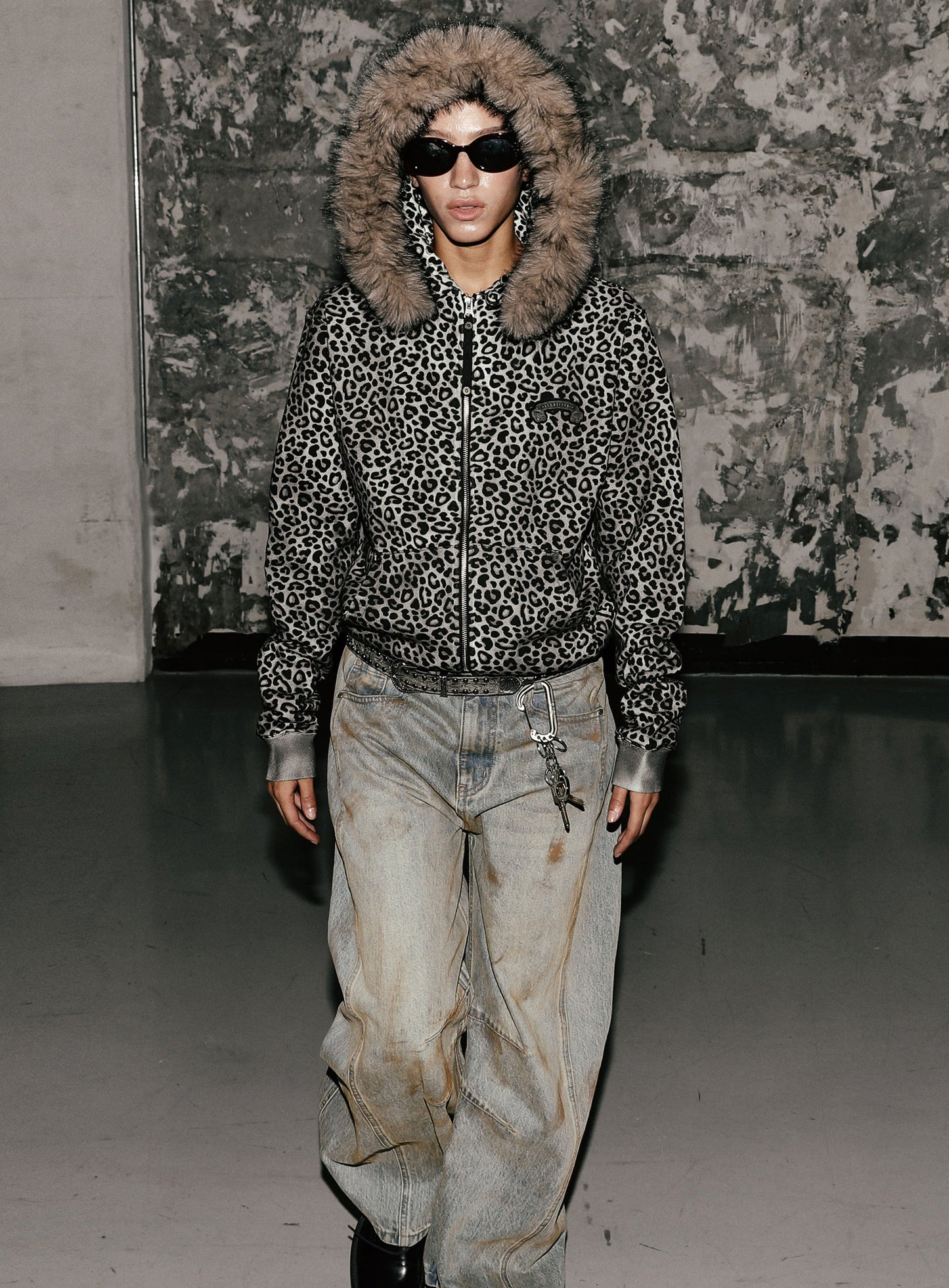 Cosmo 11 Detachable Fur Hood Zip-up - White Leopard