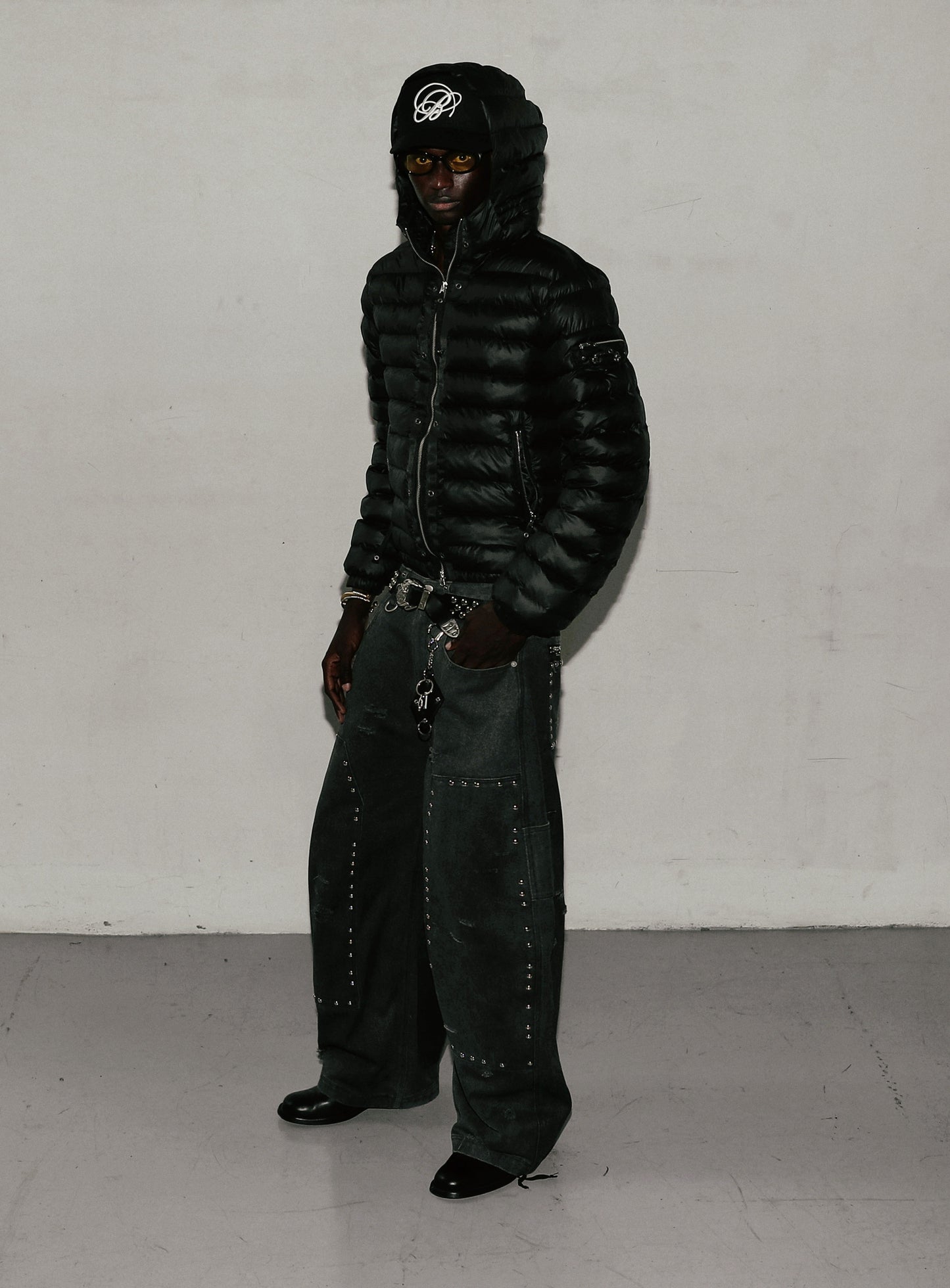 Viper 31-1 Lightweight Hooded Puffer - Black