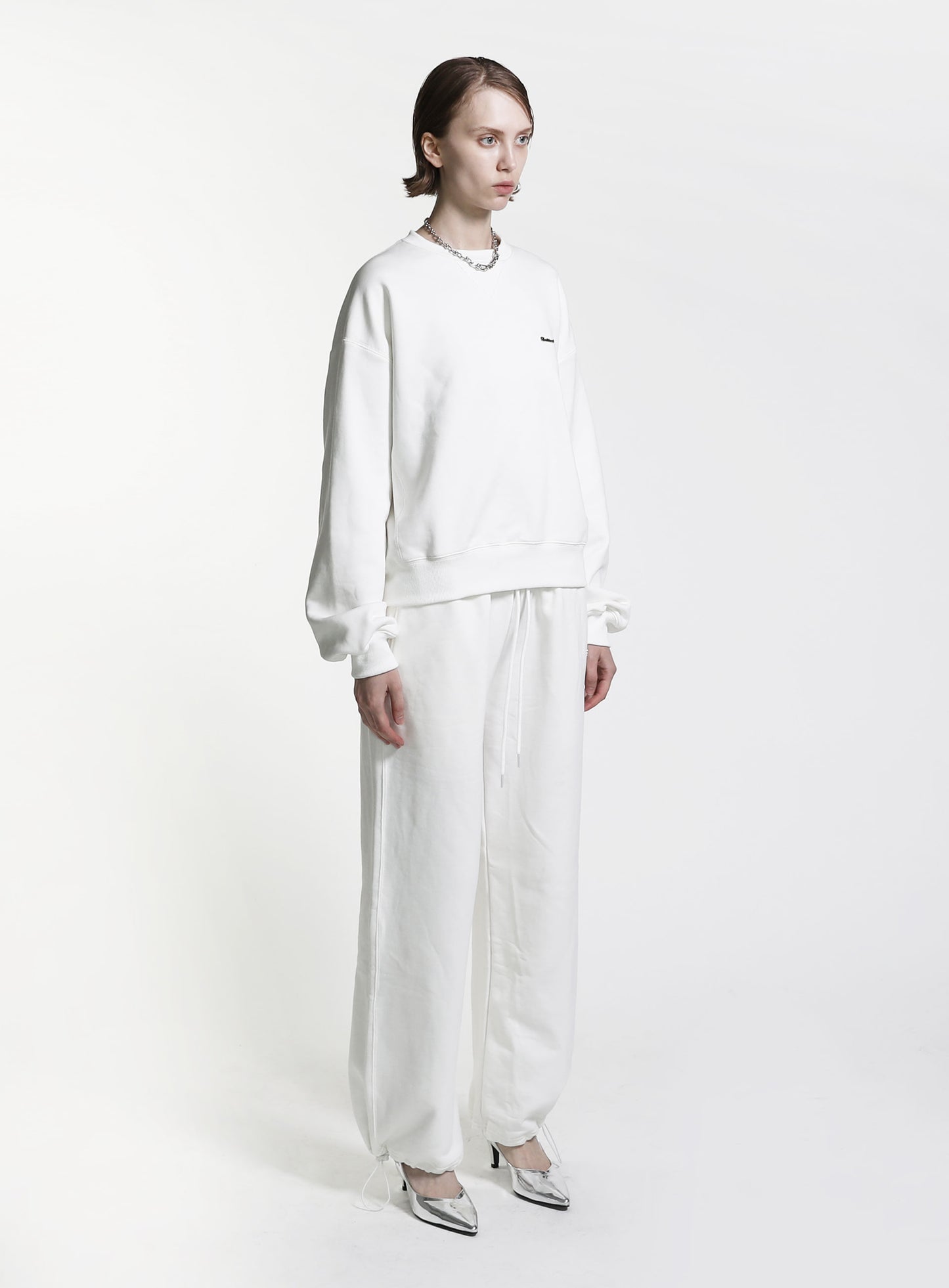 Minimal Logo Heavyweight Sweatshirt - Cream