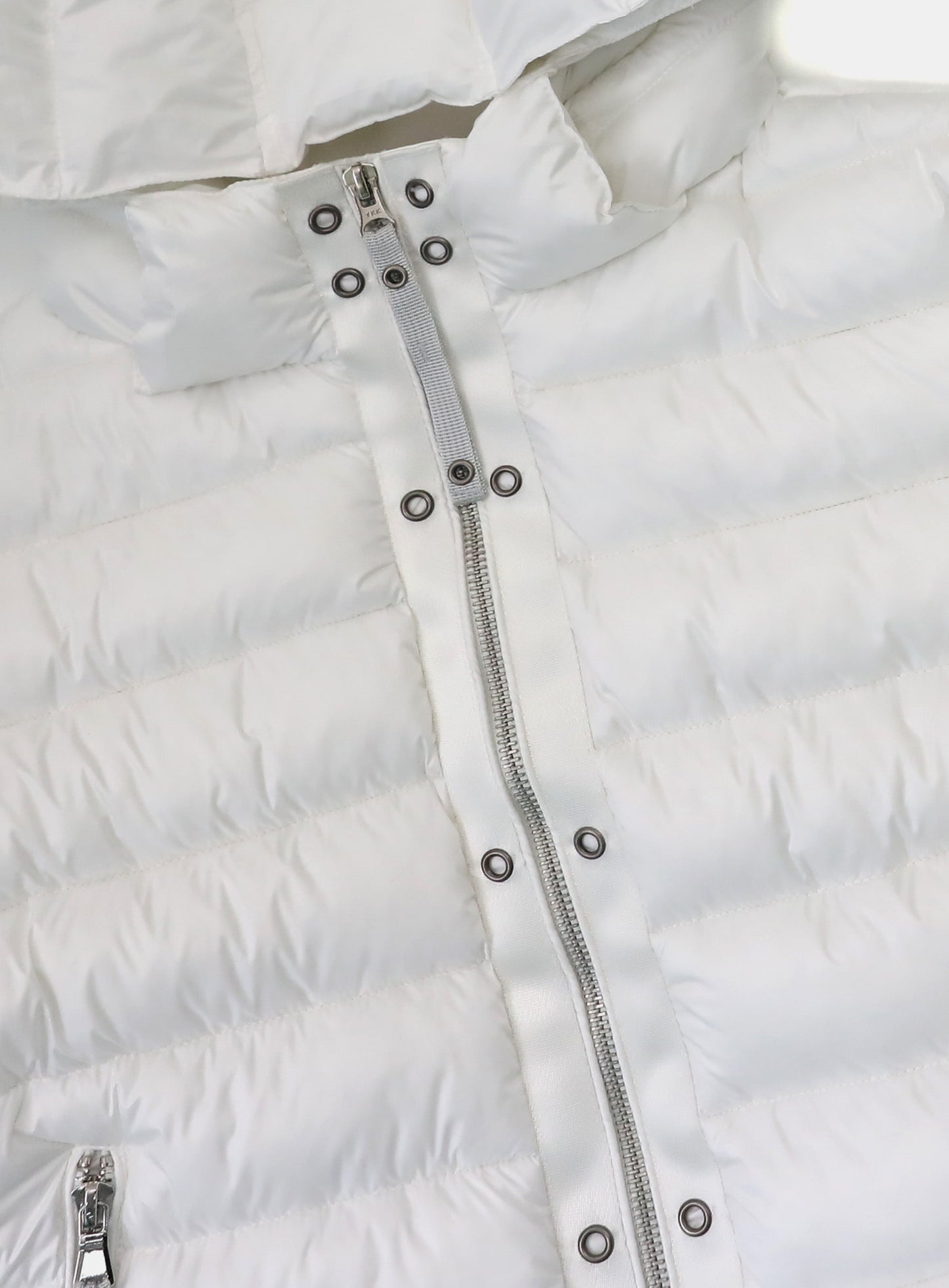 [w-jkt25-060] Viper 31-1 Lightweight Hooded Puffer - White