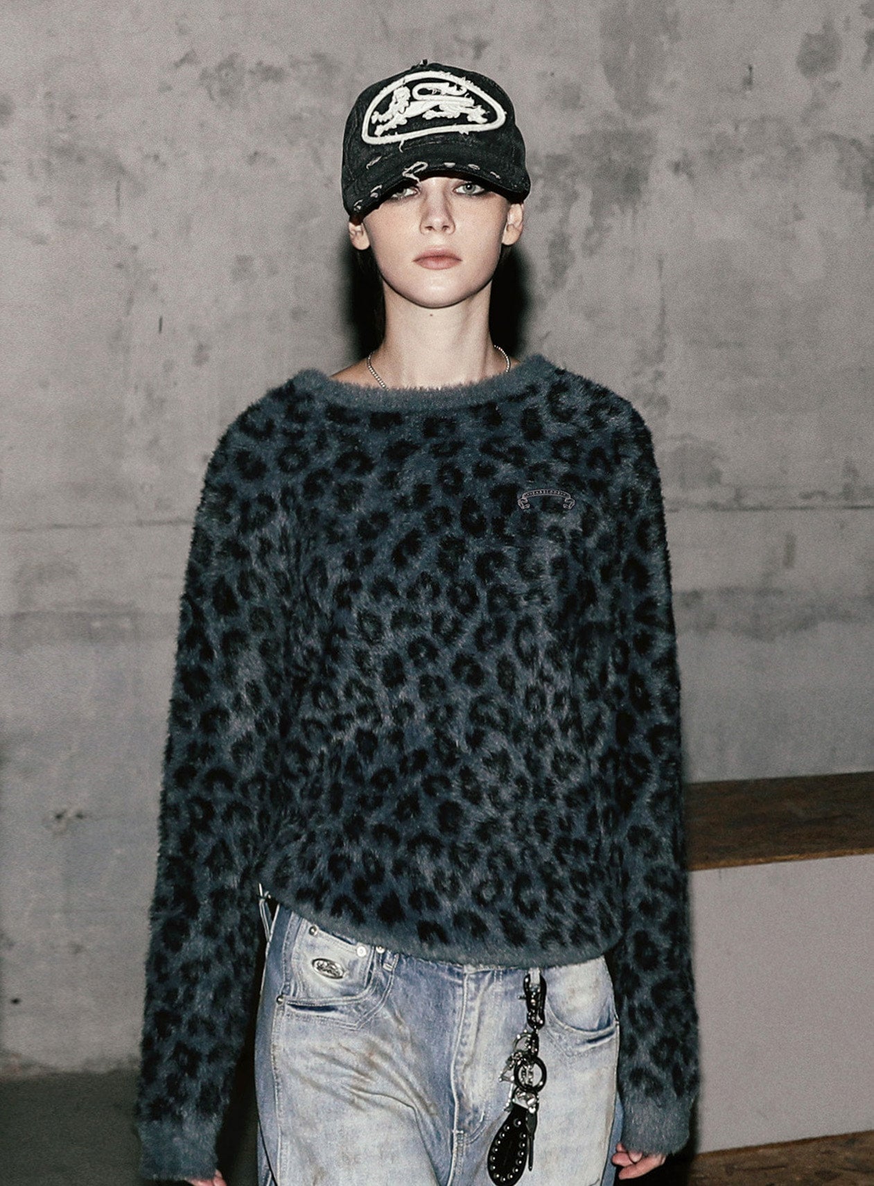 [w-knt25-014] Viper Mohair Sweater - Black Leopard