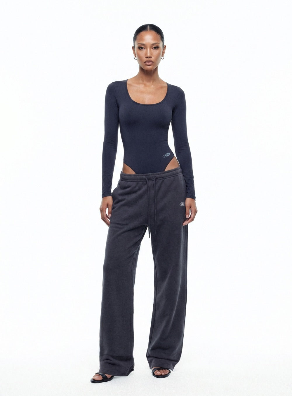 [w-jst26-014] Everyday Scoop Neck Bodysuit - Charcoal