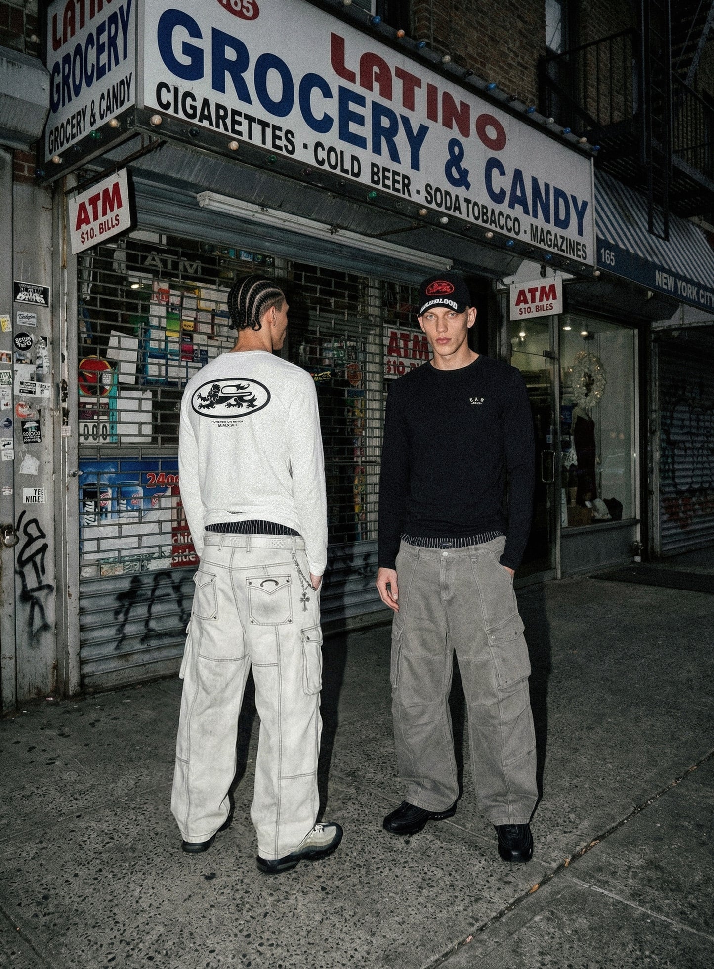 [w-pts26-067] Arc Curved Fit Cargo Pants - Khaki Grey