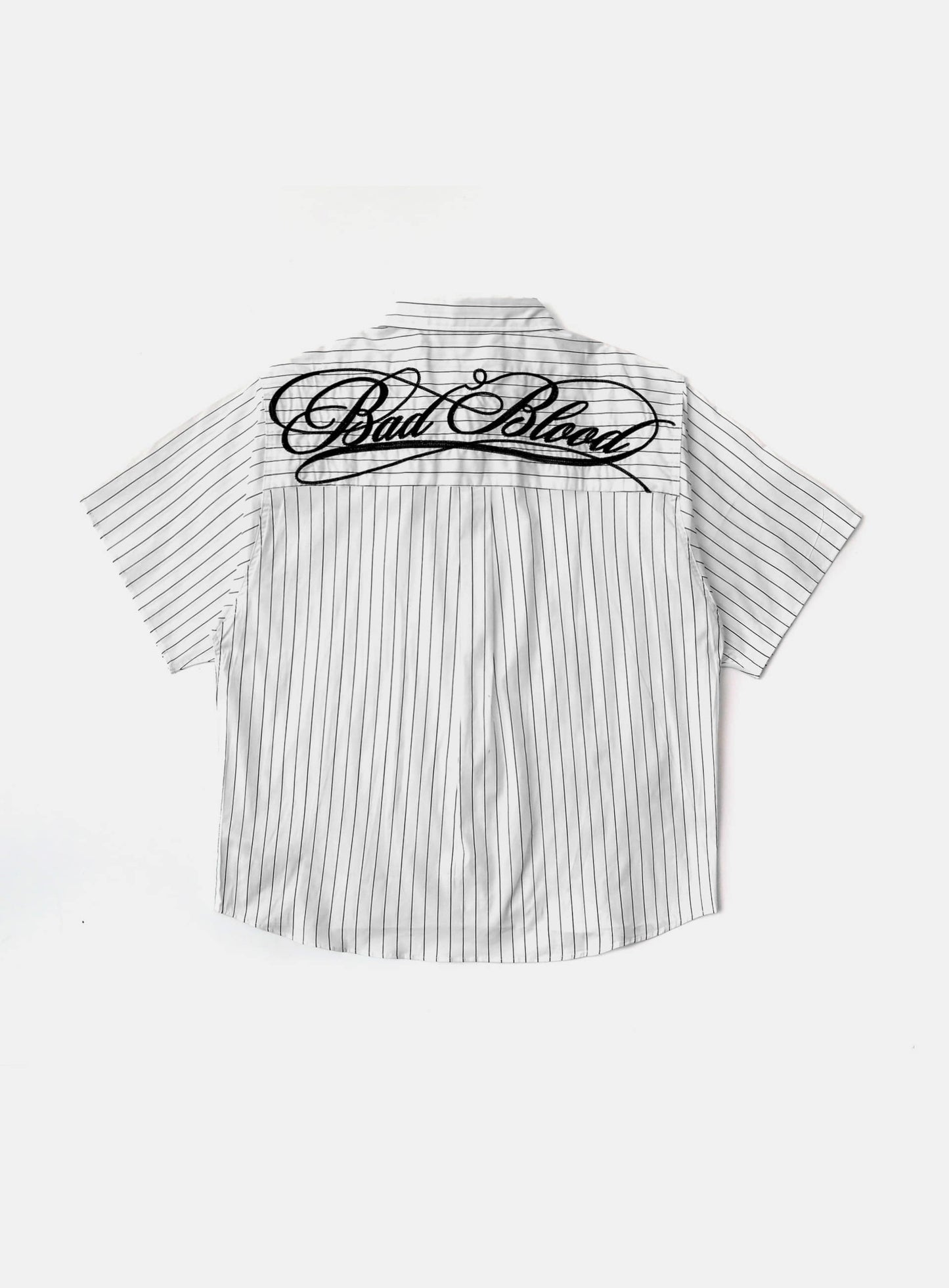 Dark Classic Short Sleeve Shirt - White/Striped
