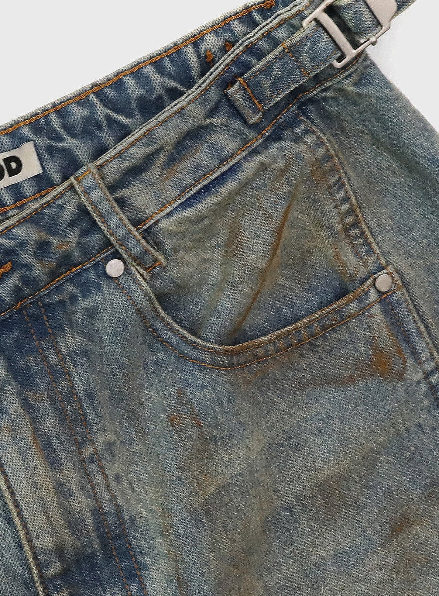 Lion Logo Barrel Jeans - Dusty Light Blue