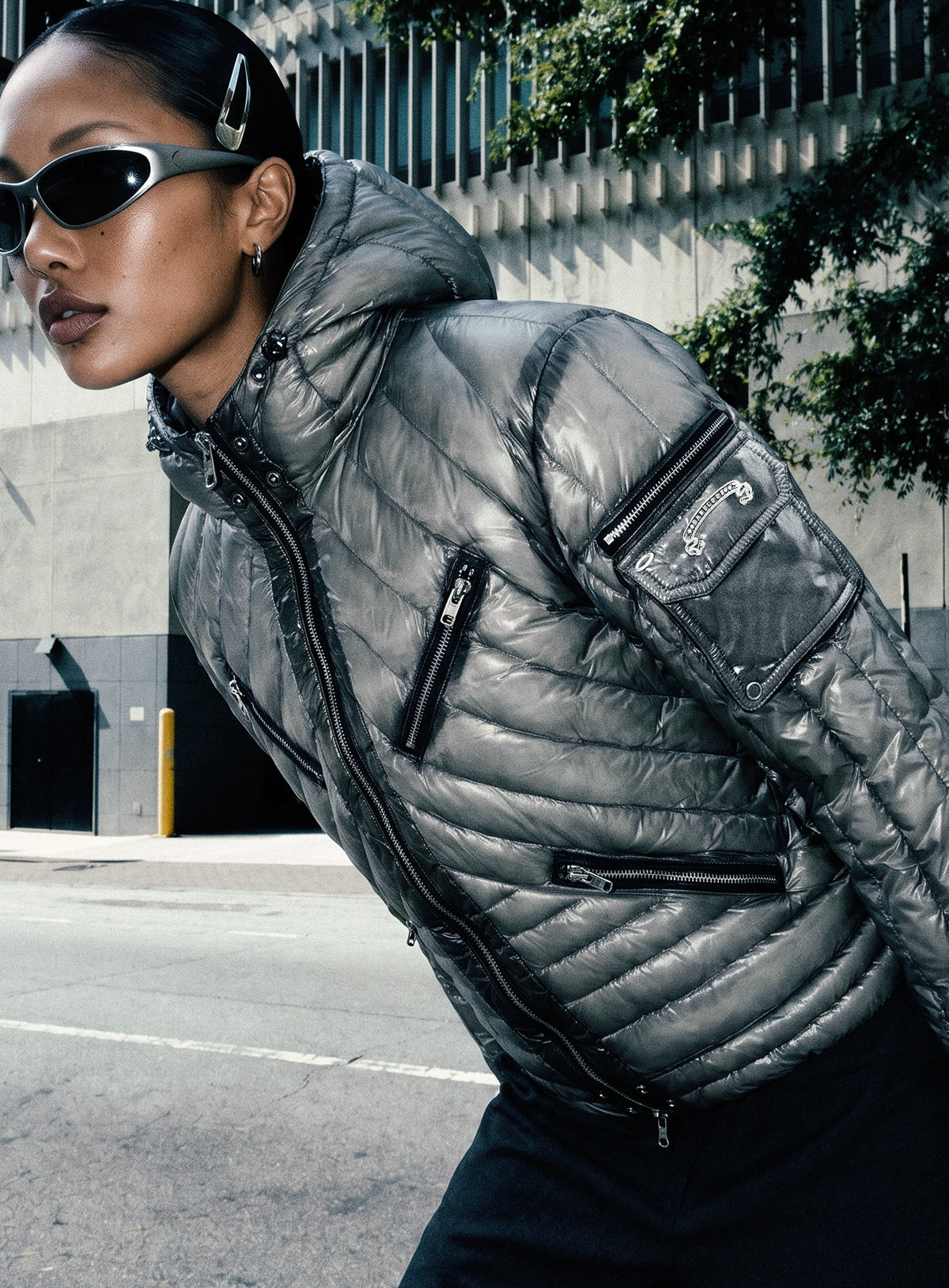[﻿PREORDER]  [w-jkt26-075] Chevron 321 Lightweight Hooded Puffer – Charcoal