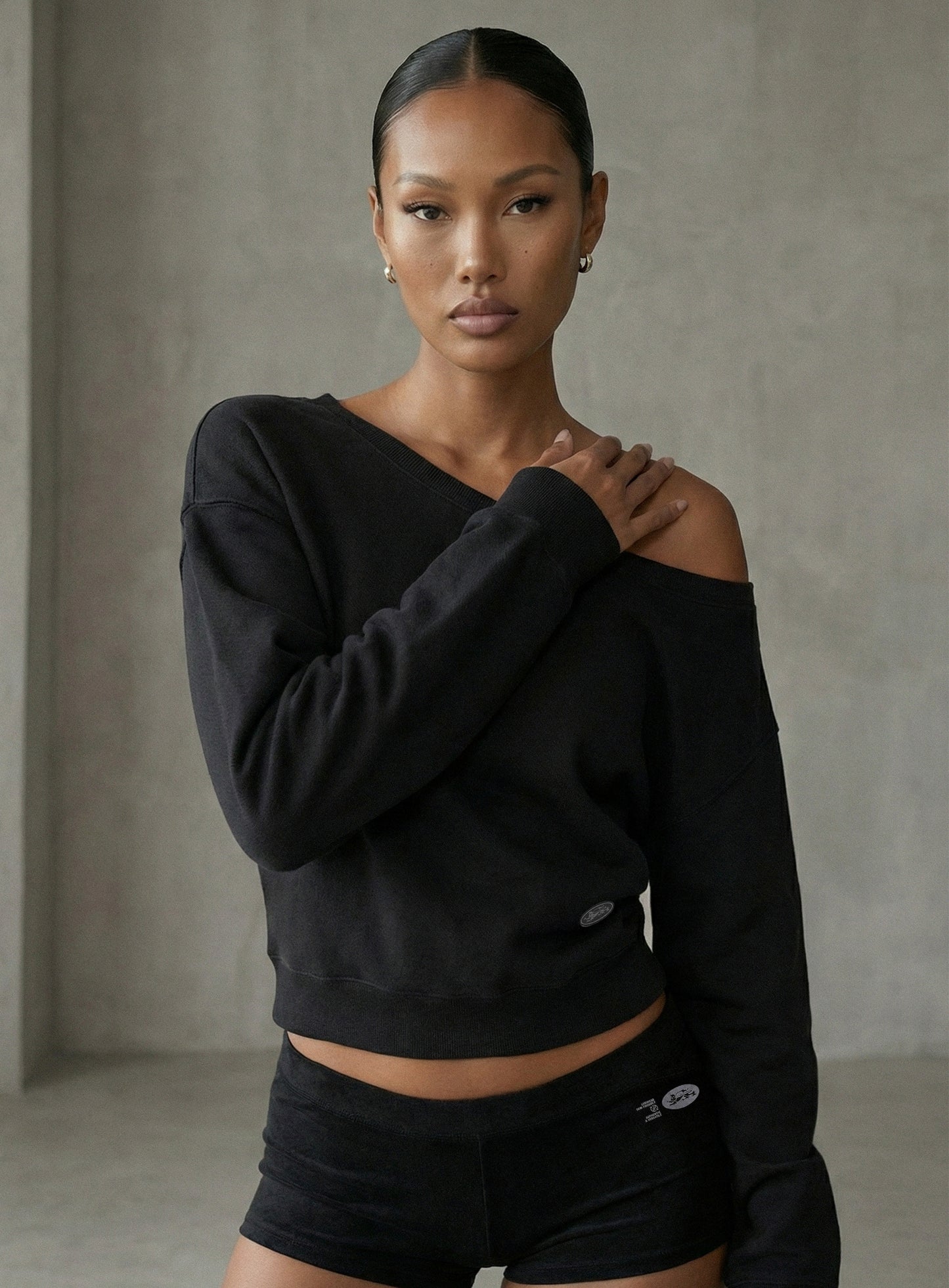 [w-sweatshirt26-008] BS Soft Terry Off-the-Shoulder Sweatshirt - Black