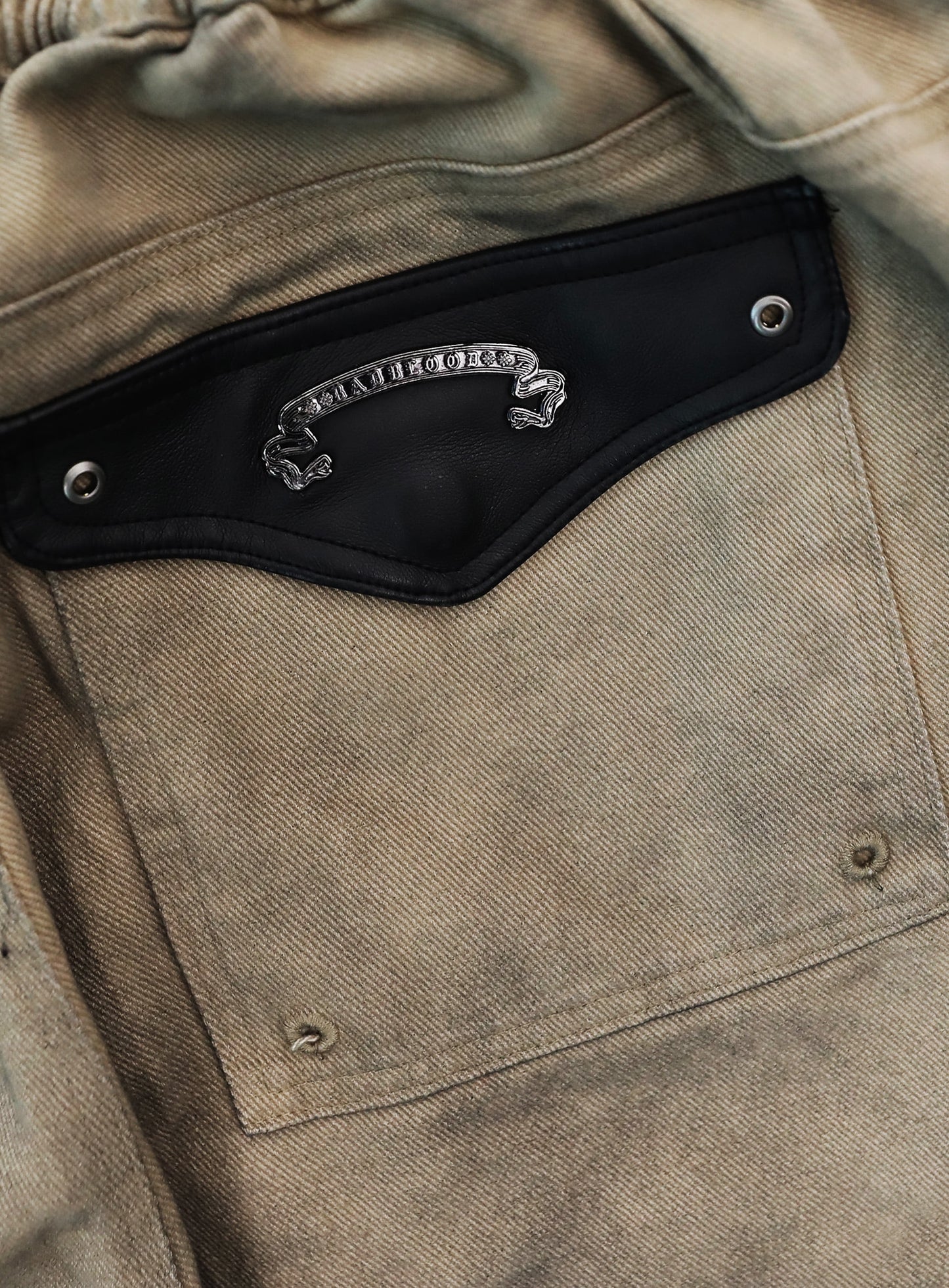 [w-pts25-113] Distressed Convertible Cargo Pants - Beige