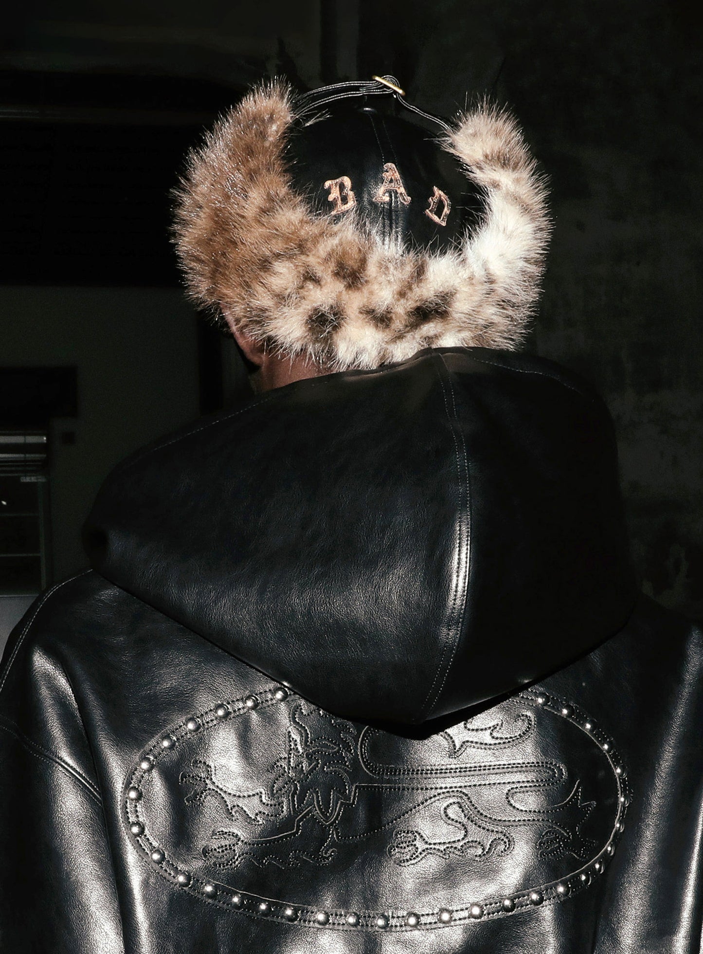 Mystic Trapper Hat - Black Leather
