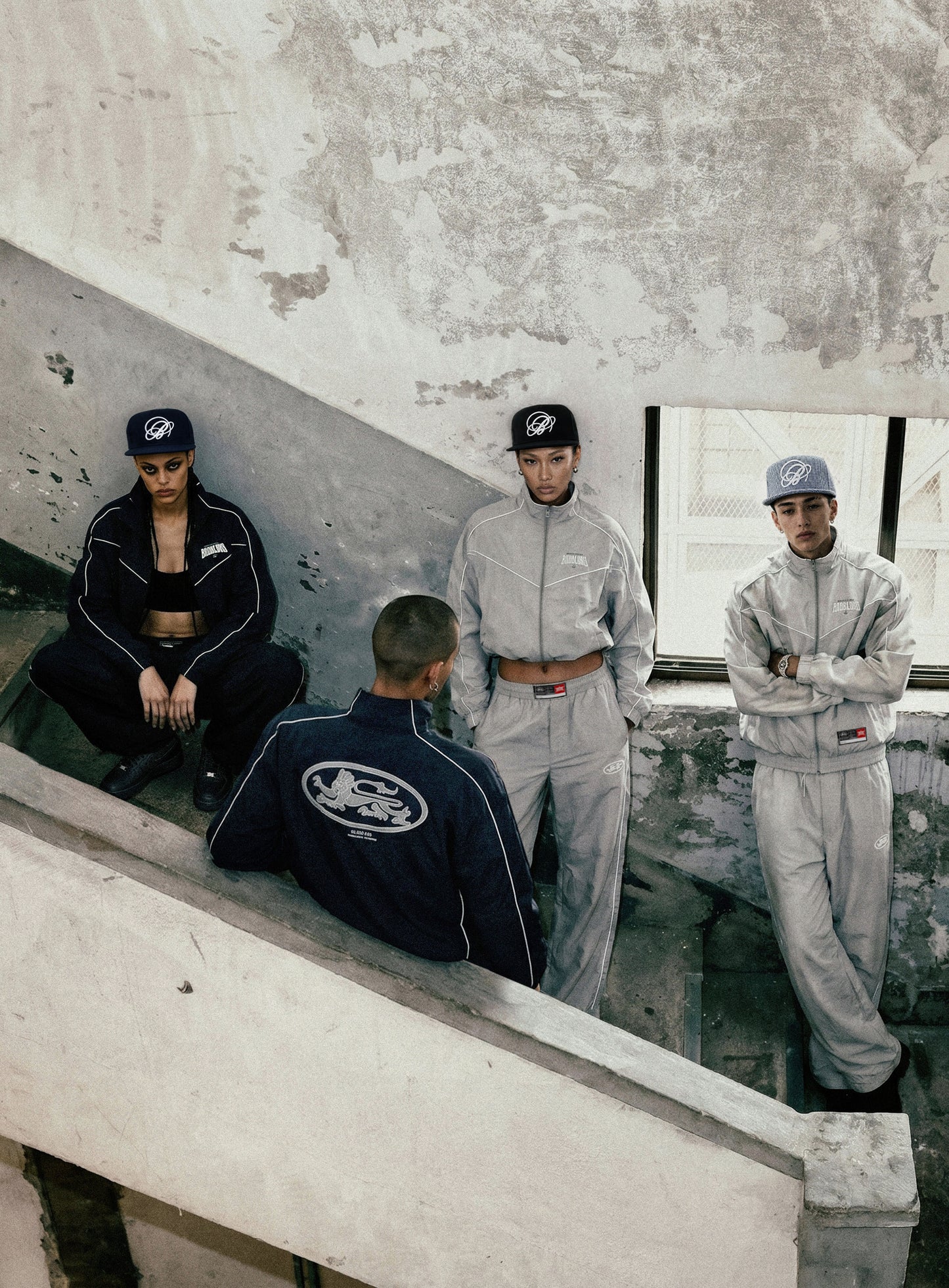 [w-hat26-007] Big B Logo Pillbox Cap - Navy