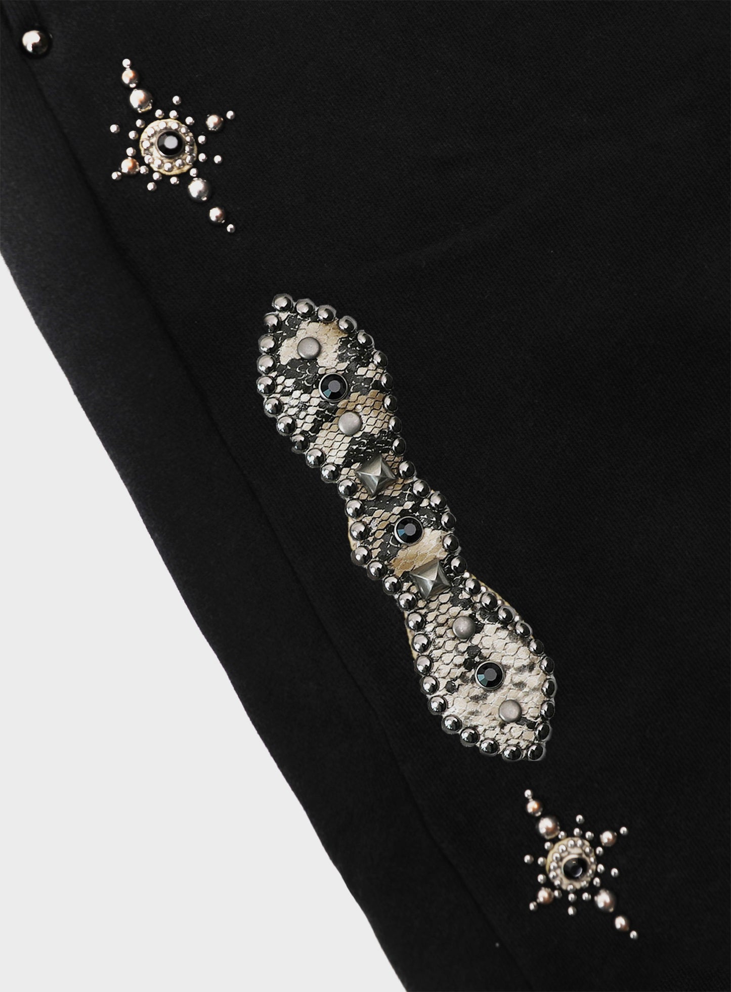 [w-pts25-076] Viper Gemstone 2-Way Curved Jogger Trousers -Black