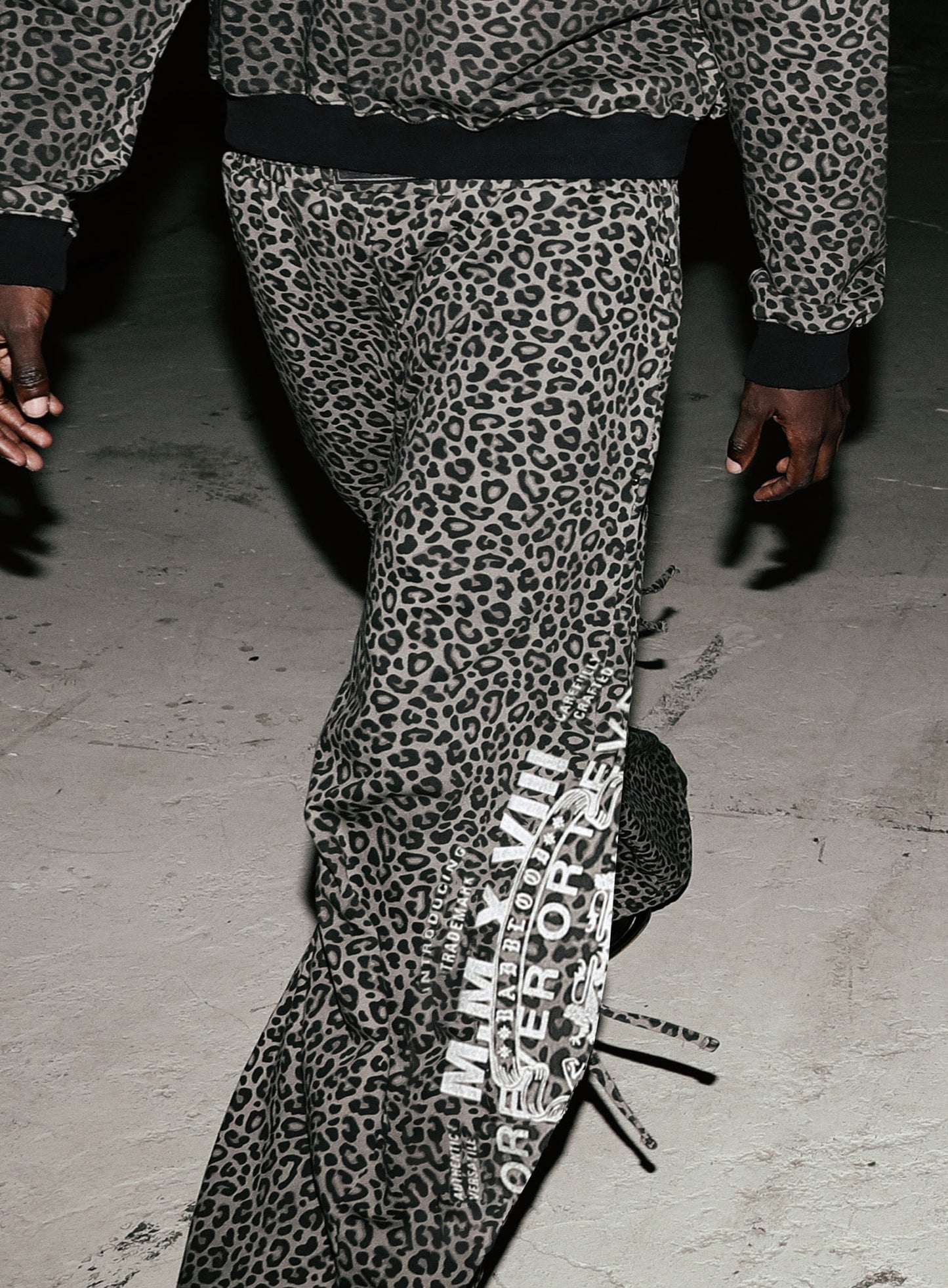 Viper Logo 2-Way Curved Jogger Trousers - Black Leopard