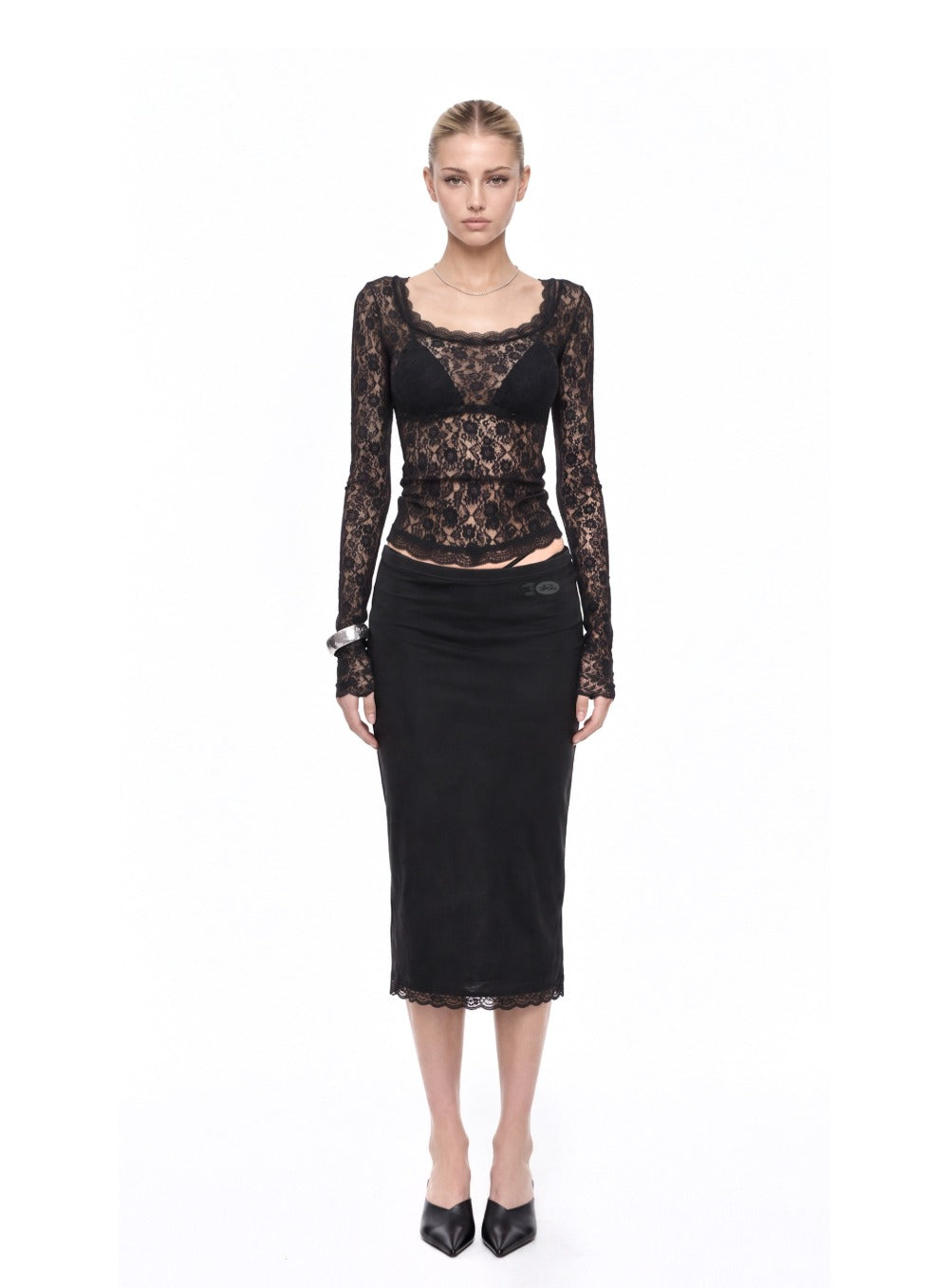 [w-tee26-284] H.B.B. Lace Deep Round Long Sleeve - Black