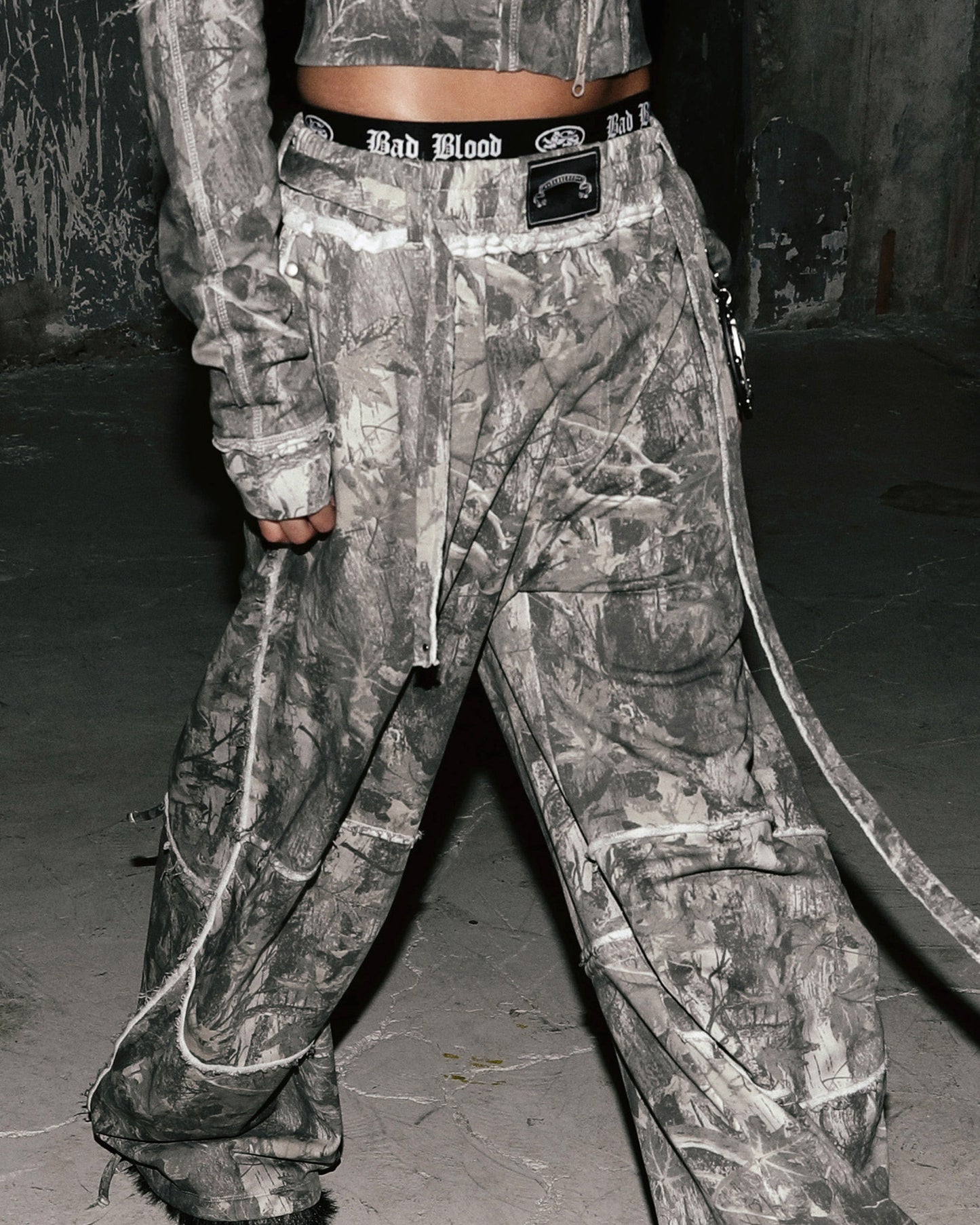 [w-pts25-098] Low Edge Convex Jogger - Light Real Tree