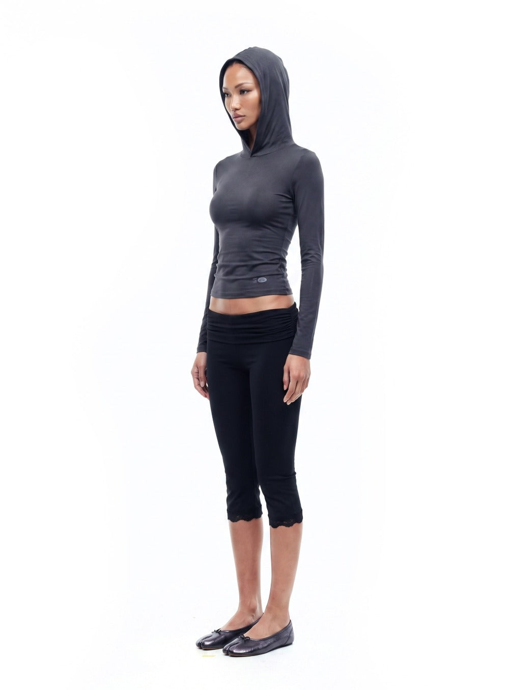 [w-hde26-034] Everyday Hoodie - Charcoal