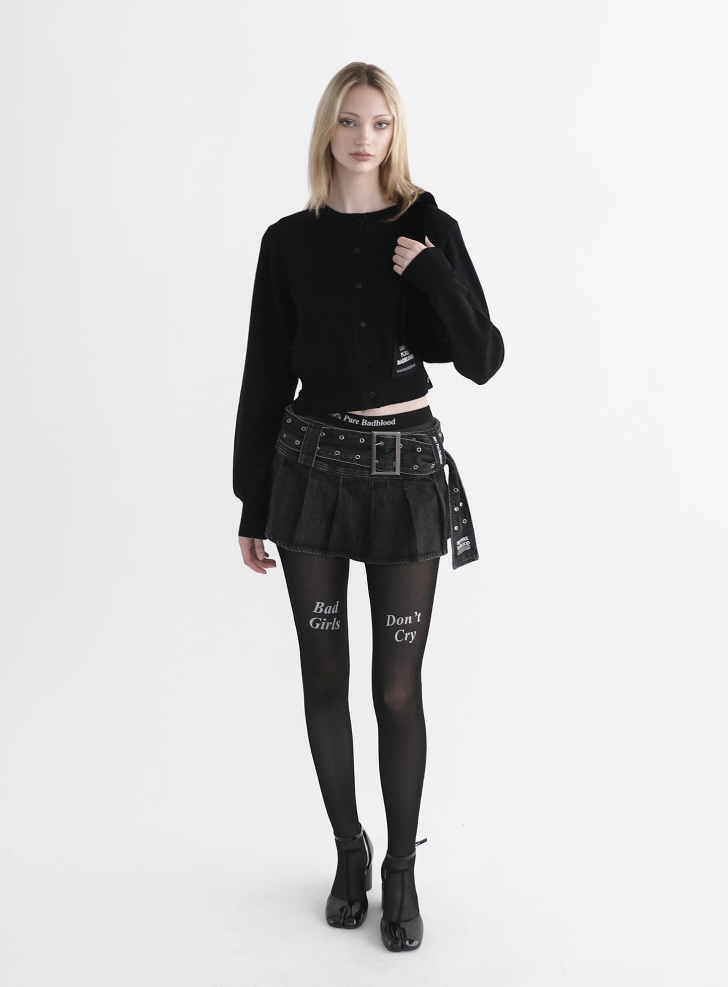 Pure Crew Neck Cardigan - Black