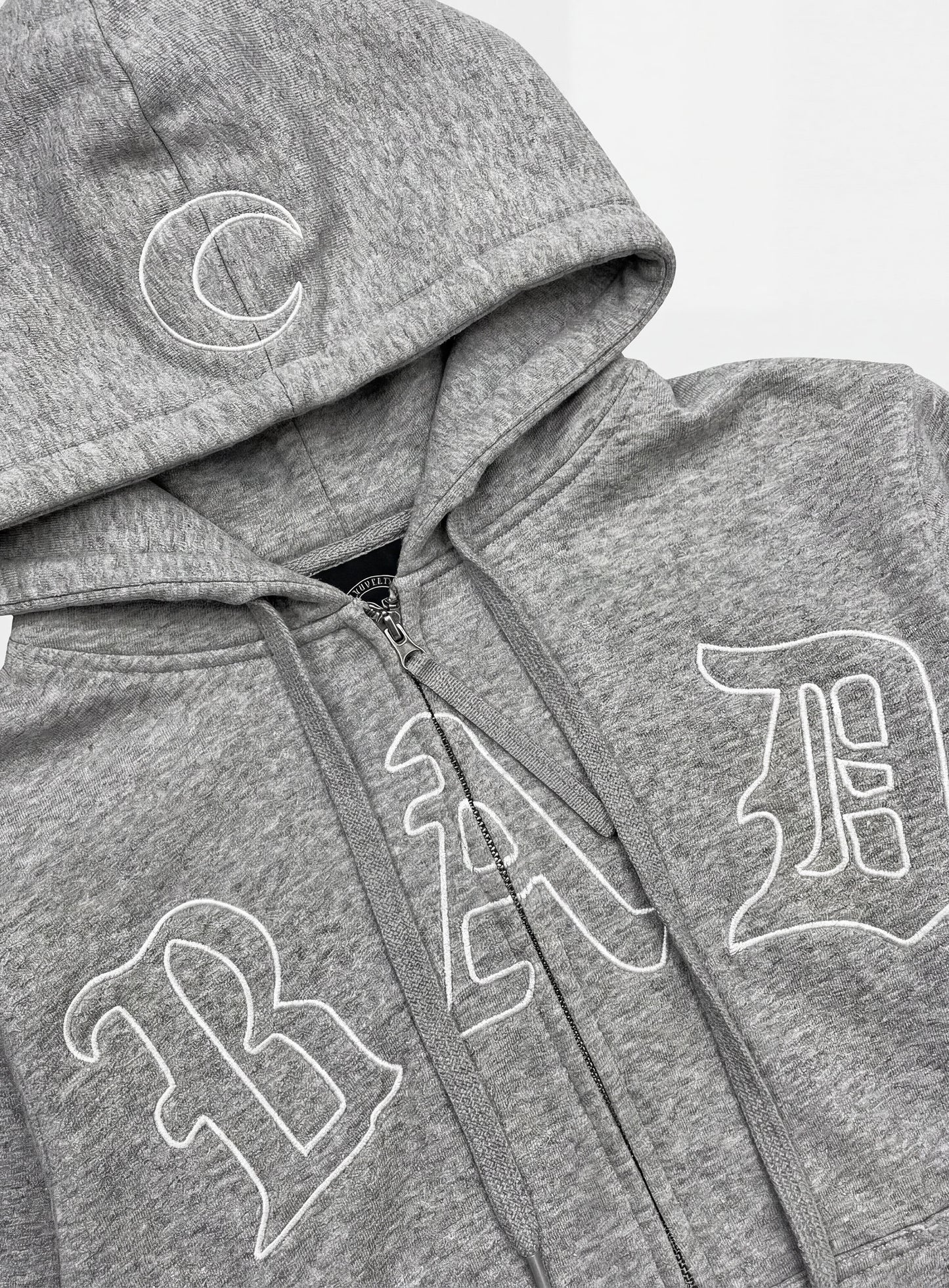 [w-jkt26-002] Titan Stroke Zip-Up Hoodie - Gray