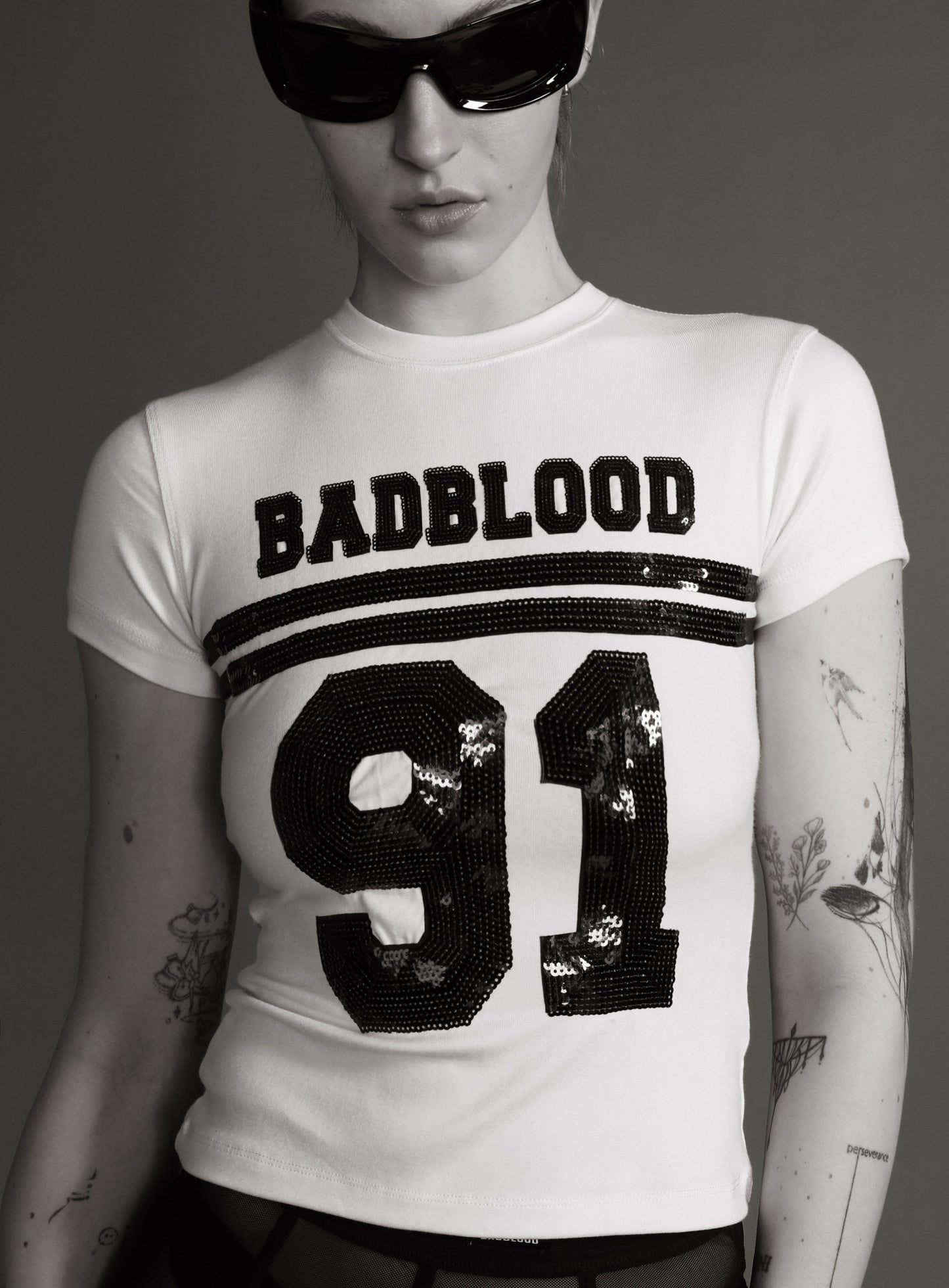 Sequin Logo Short Sleeve Baby Fit - White